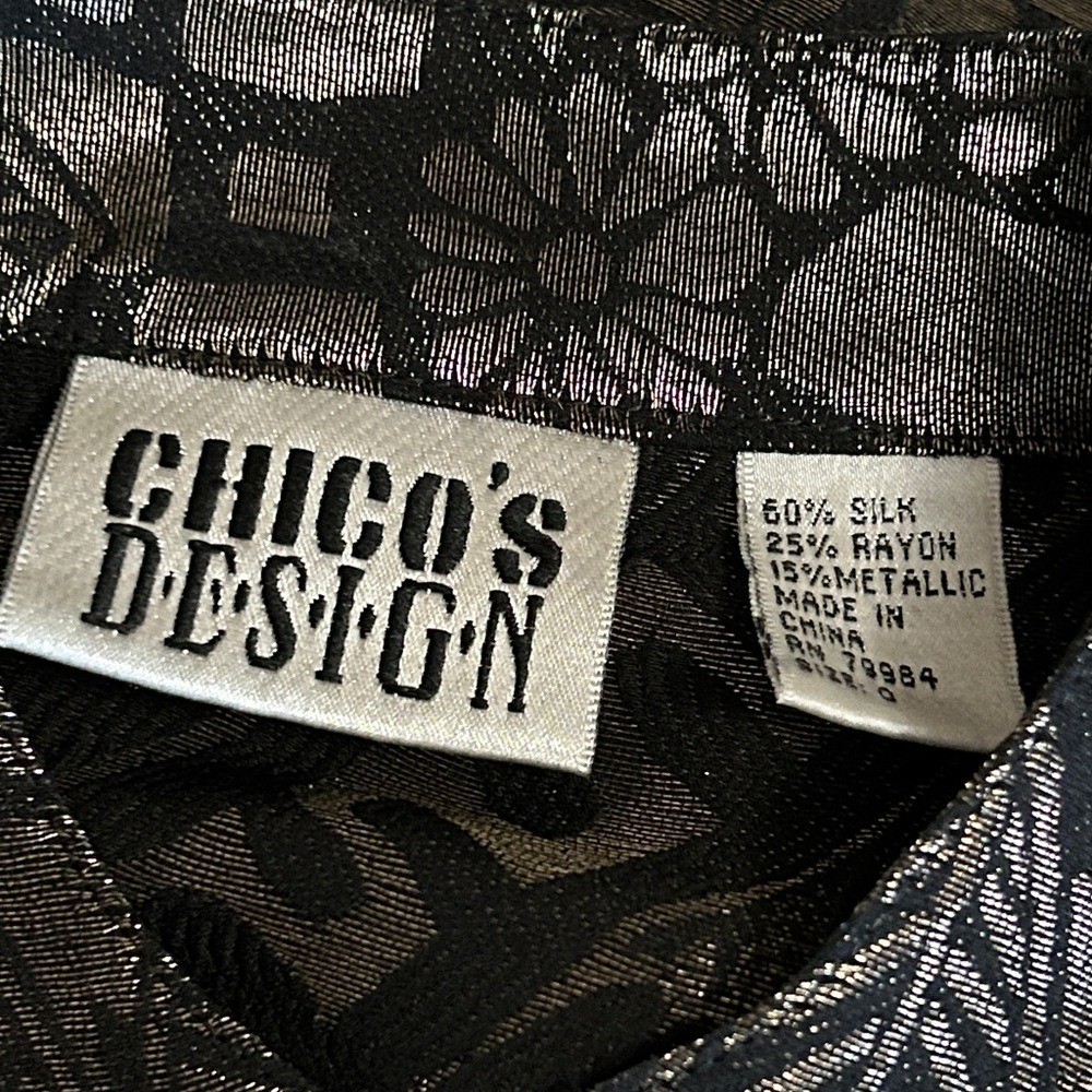 Vintage 90’s Chico’s Black and Metallic Gold Button-Up Tunic Size 0 Leaves