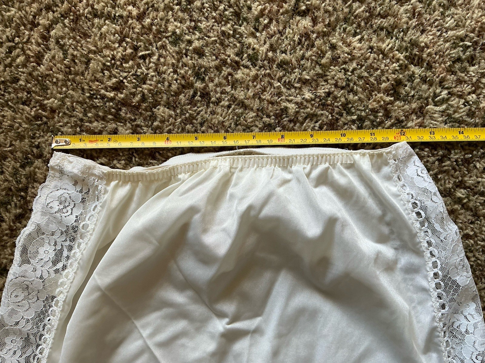 Vintage Mardor White Sz Medium 6 Nylon Tricot Lace Trim Slip GUC