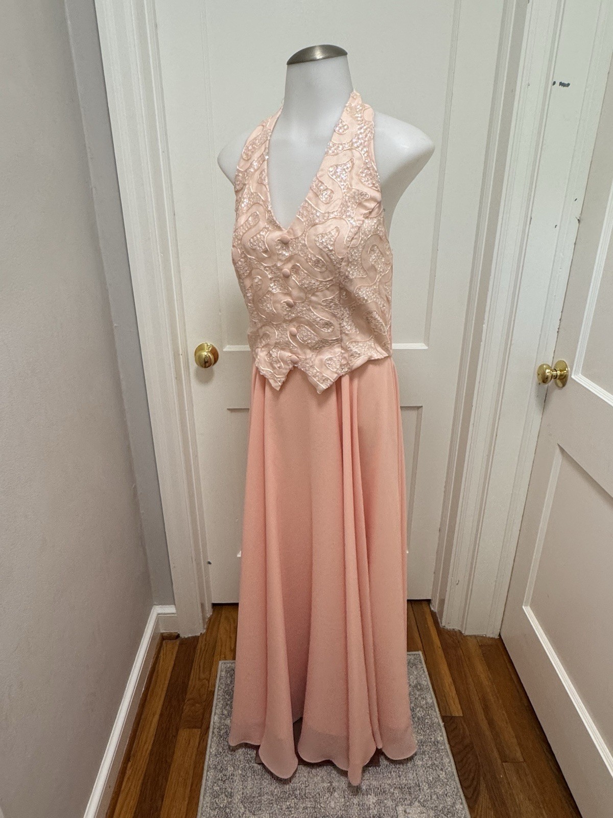 VTG 90s Faviana New York Halter Gown Peach Sequin Backless Maxi Dress Size 13/14