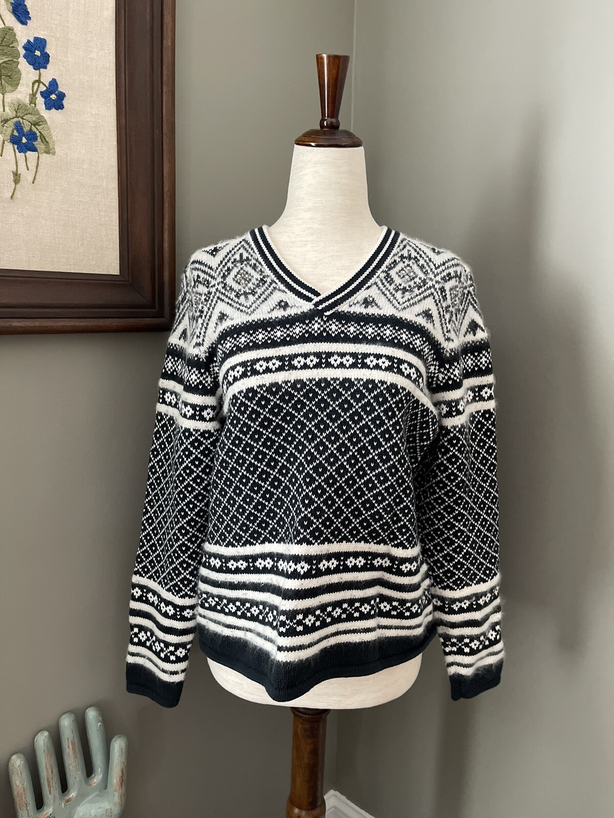 Vintage 90s 00s Y2K St. John’s Bay Sweater Fair Isle Medium Beaded Blue Petite M