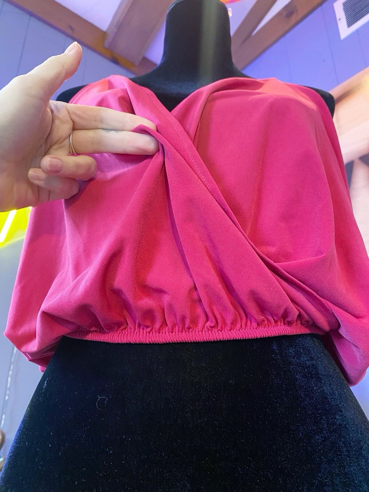 Vintage Y2K Hot Gal Fuchsia Pink Crossover Deep V Top Size Large