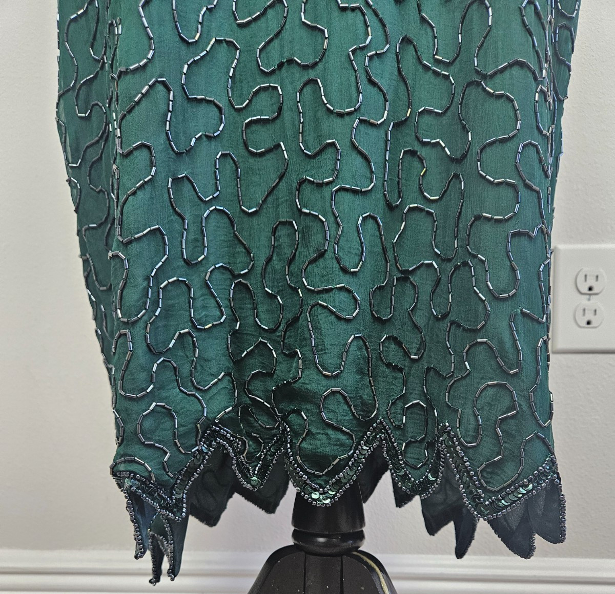 Women’s Vintage Beaded 100% Silk Emerald Green Dress Size 2X