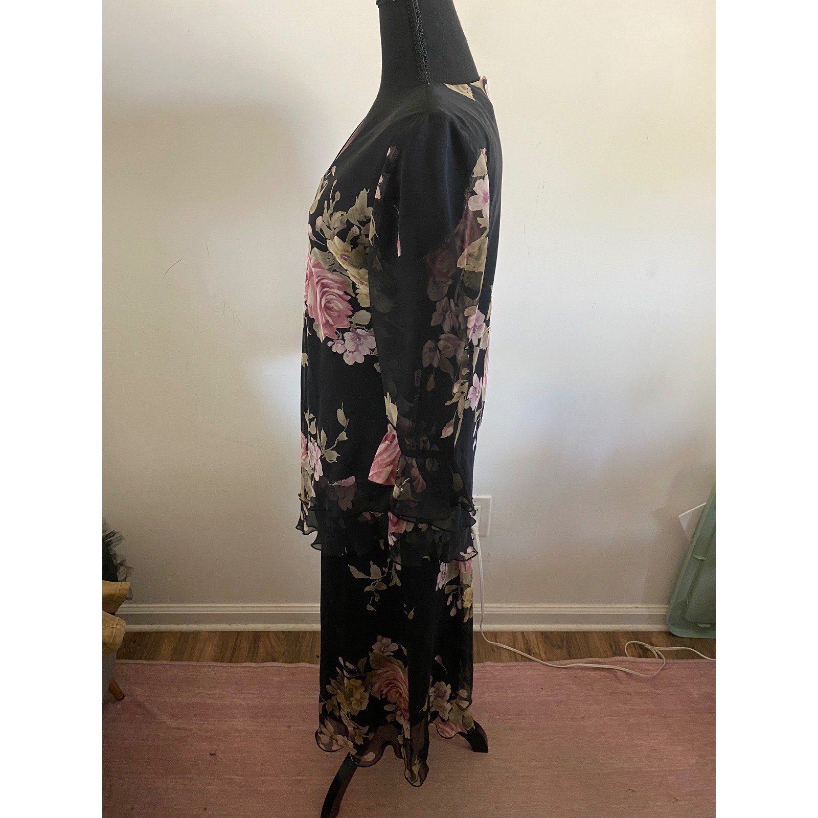 Jessica Howard Womens Floral Chiffon 2 Piece Skirt Set Black Pink Rose Maxi Top