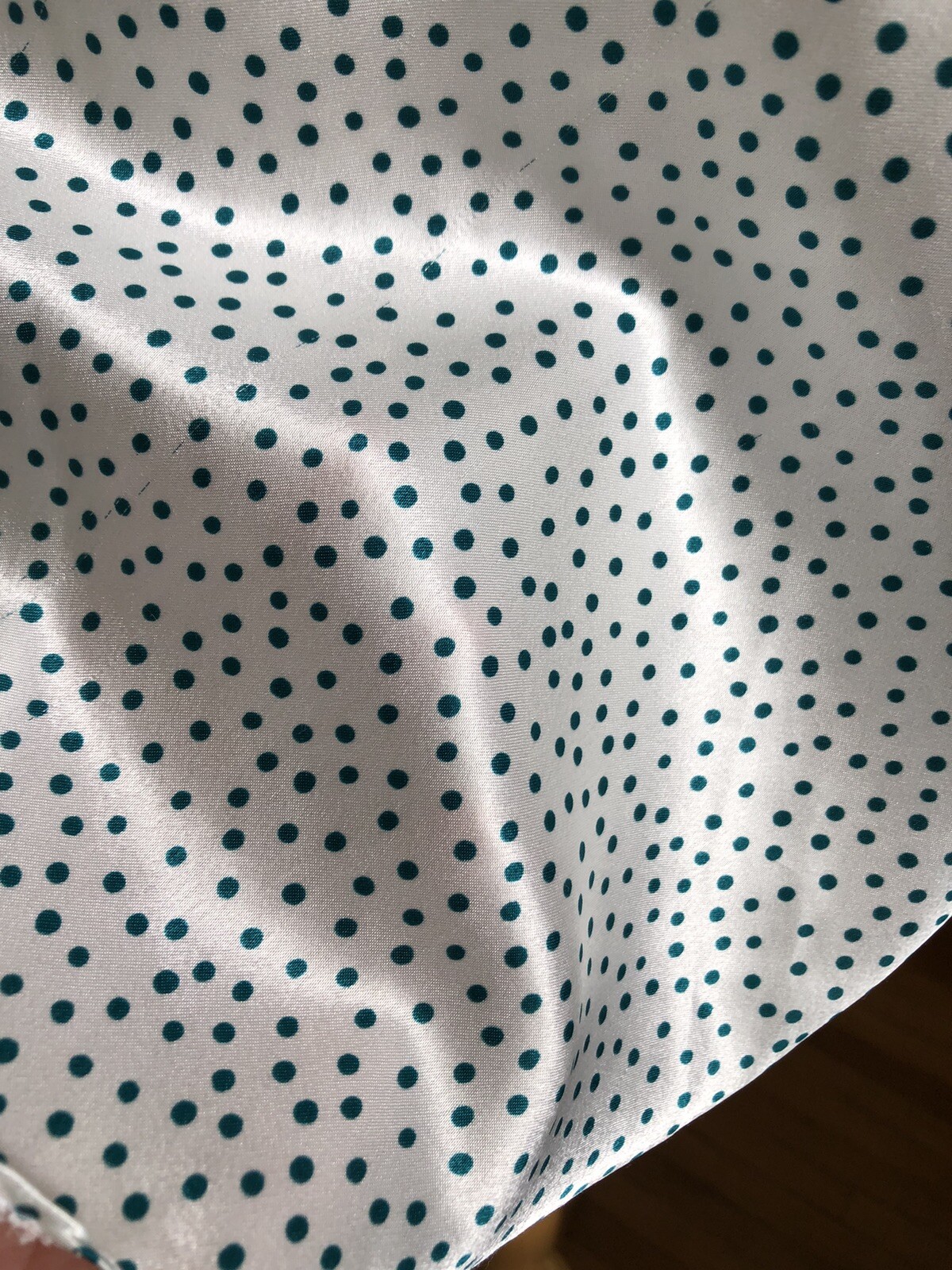 GORGEOUS VTG INTIMATE AFFAIR White Satin Blue Polka Dots Chemise Nightgown SZ S