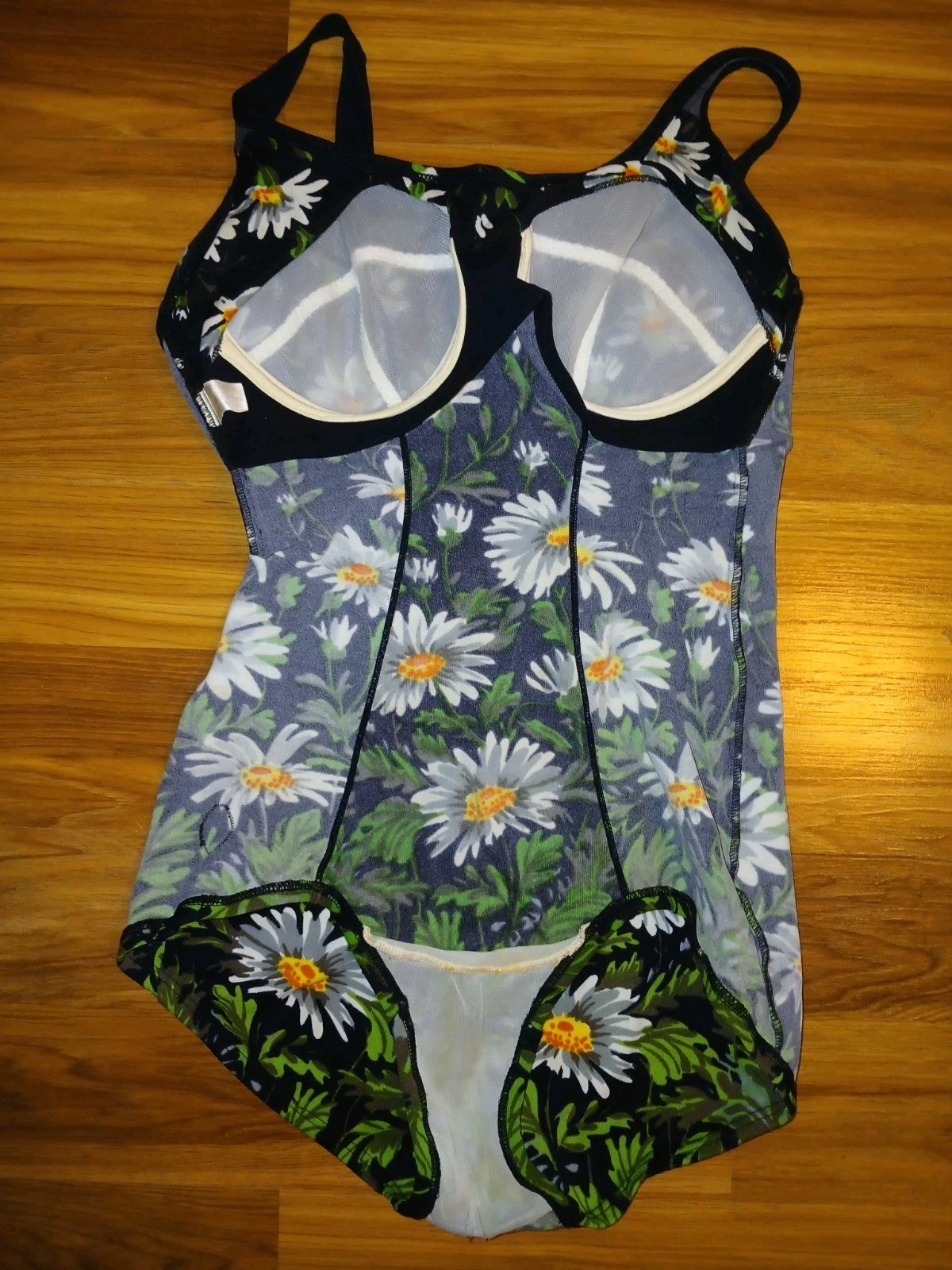 Vintage 60s Daisy Print Mod Bathing Suit Swimsuit Tiki Oasis Pinup Rockabilly M