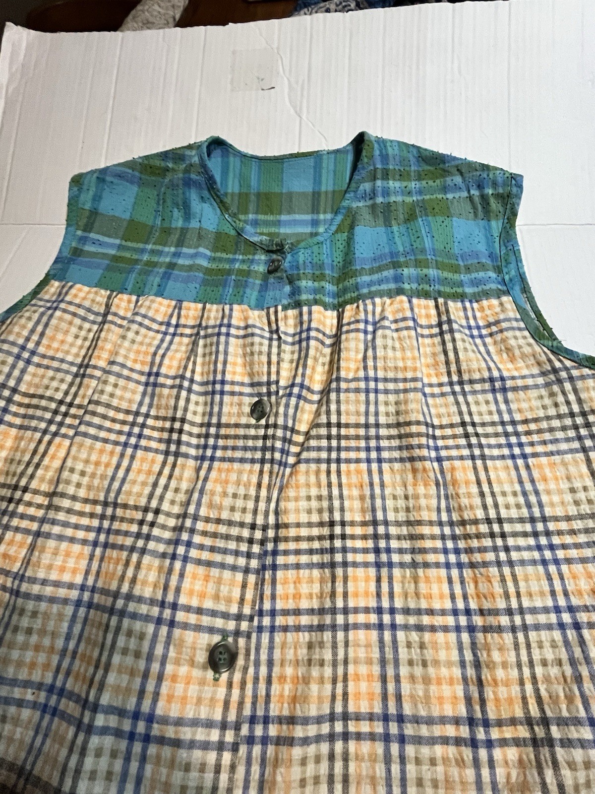 VTG handmade House Wife Blouse Womens L Plaid Sleeveless Button Rockabilly 60s
