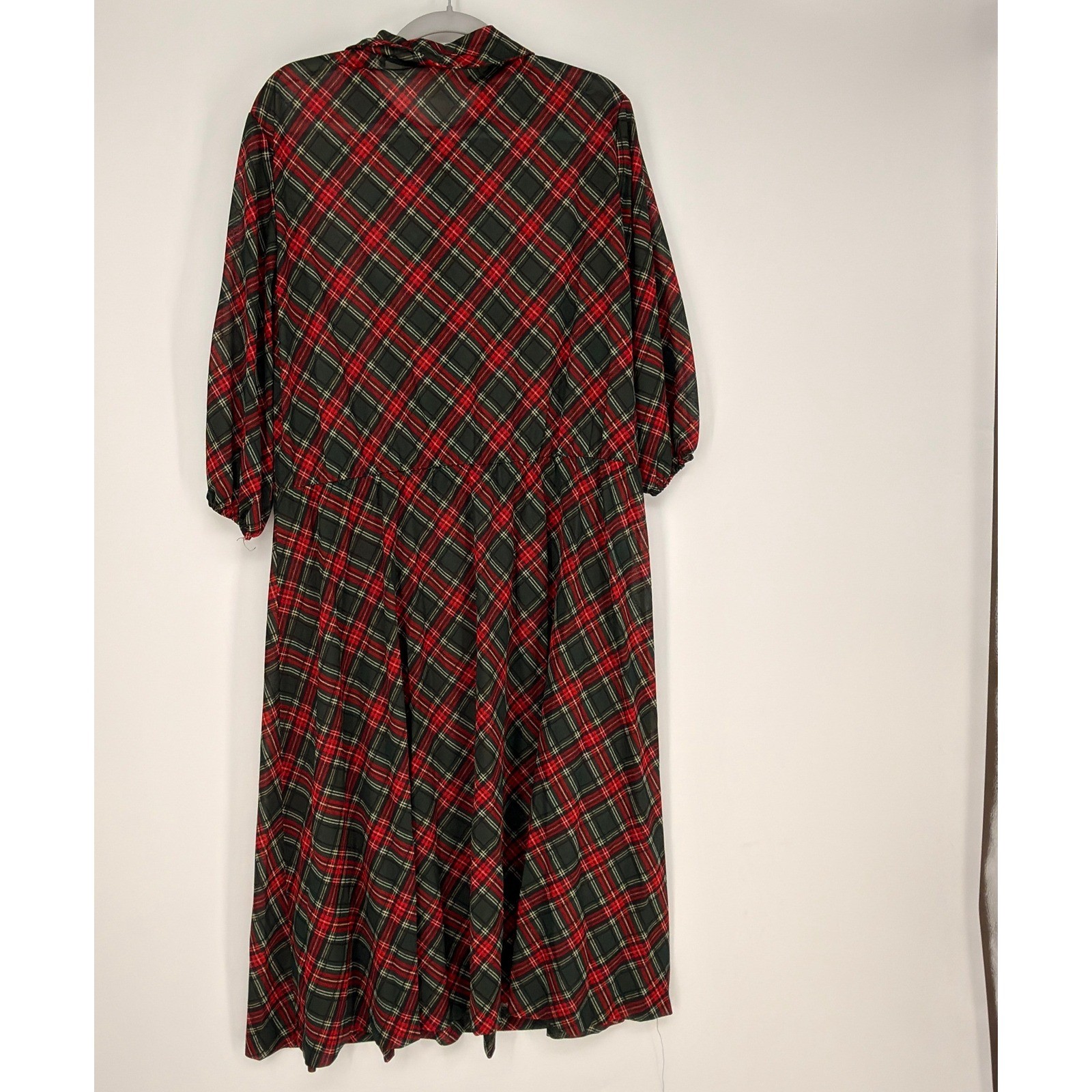 ILGWU Vintage Plaid Midi Dress Women Large Red Green Ruffle Peter Pan 70s 80s