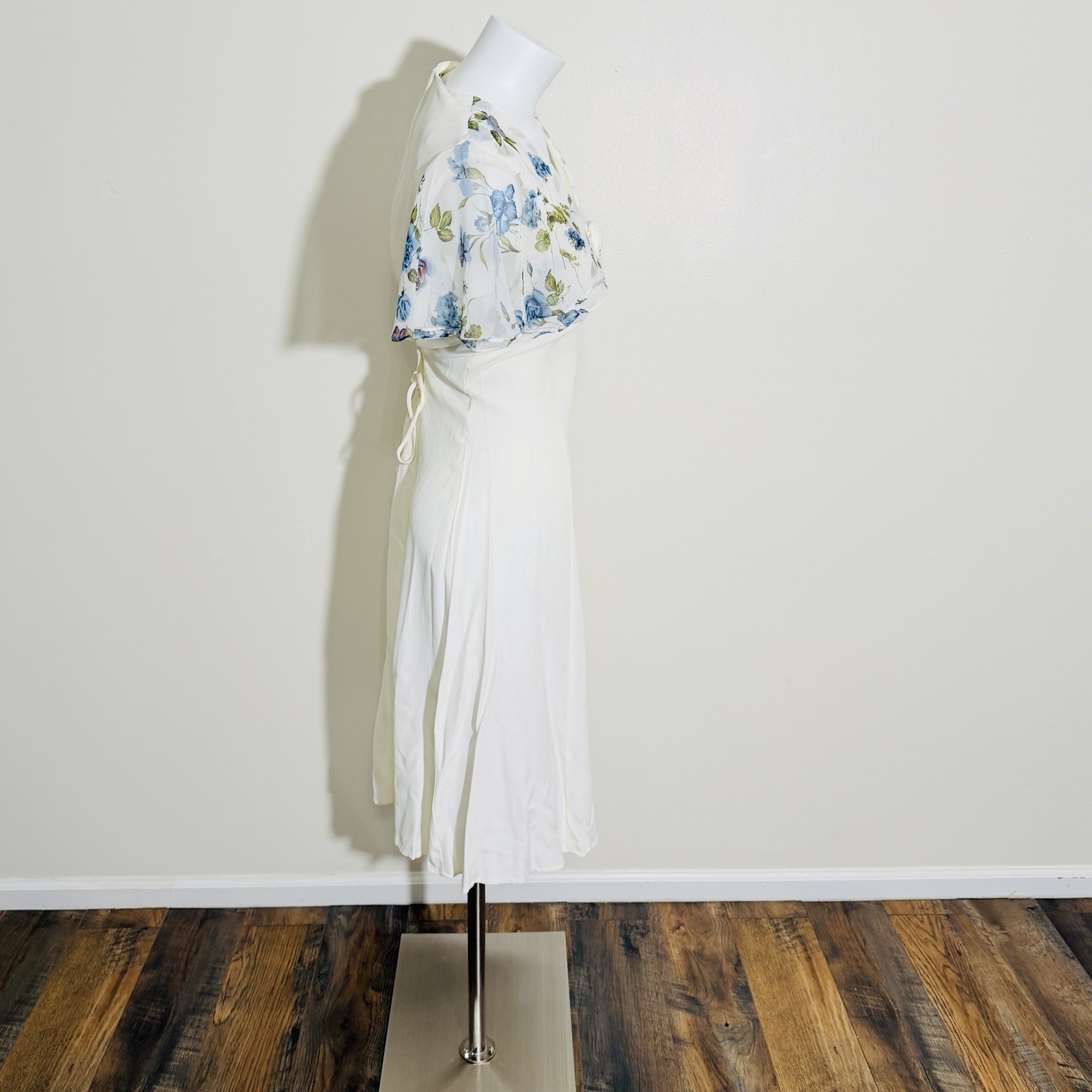 Vintage French Country Provincial romantic wedding dress size small medium 7/8