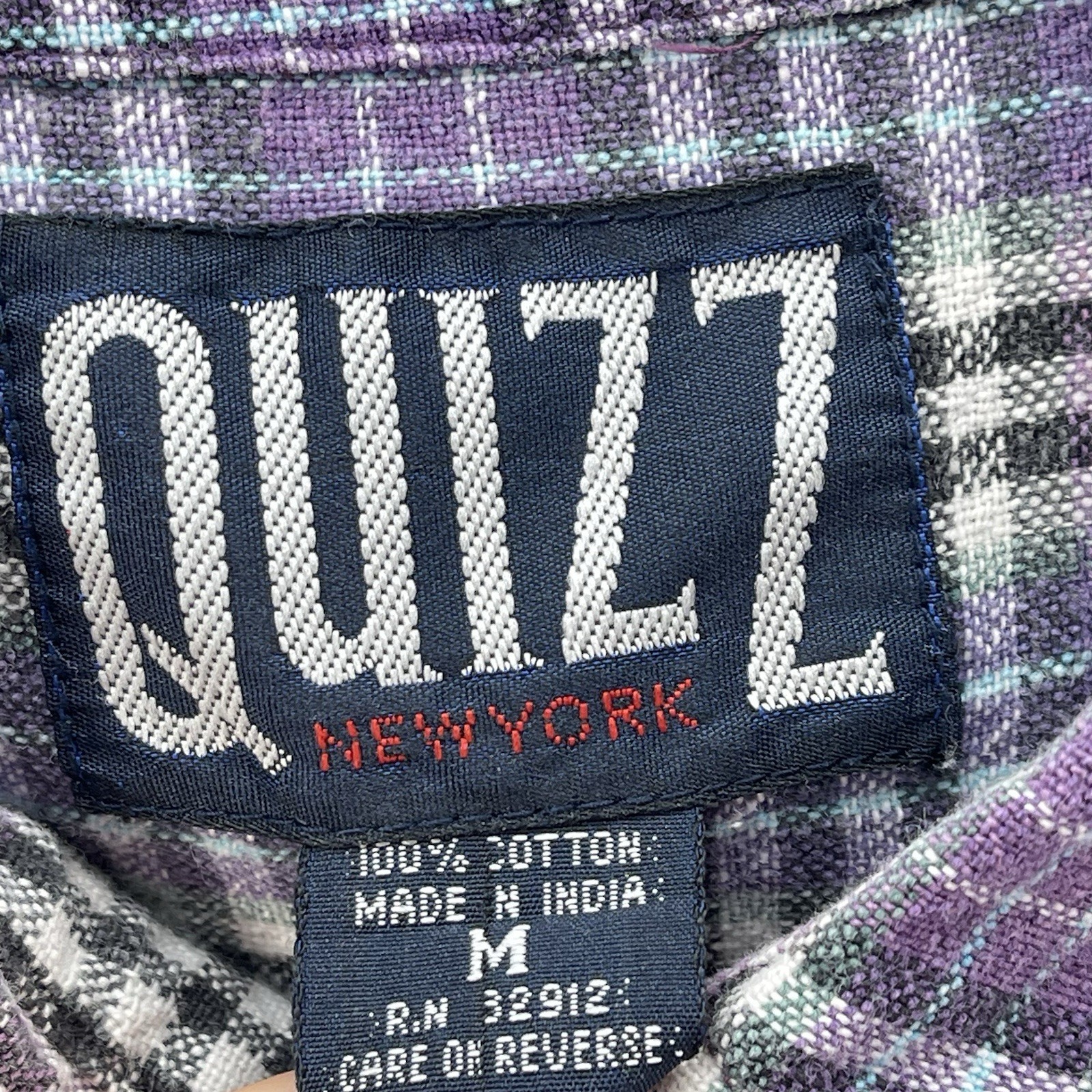 Vintage Quizz New with tags York Snaps Up Shirt Women Medium Crop Petite Purple*