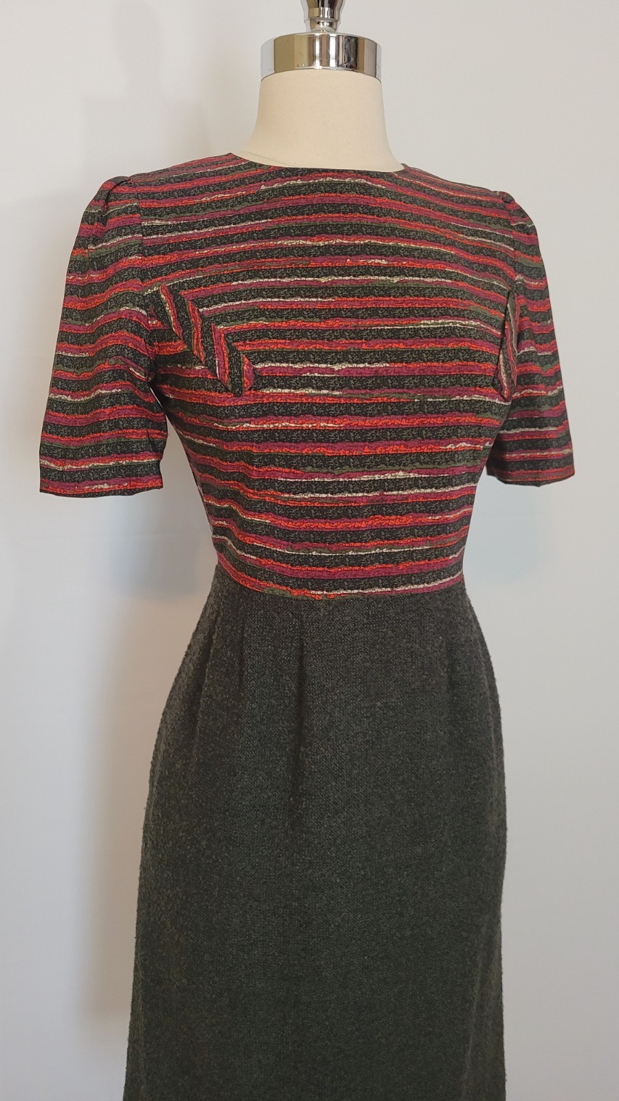 Couture 1960s HARDY AMIES England 2 Pc Dress Jacket Set Suit XS/Small