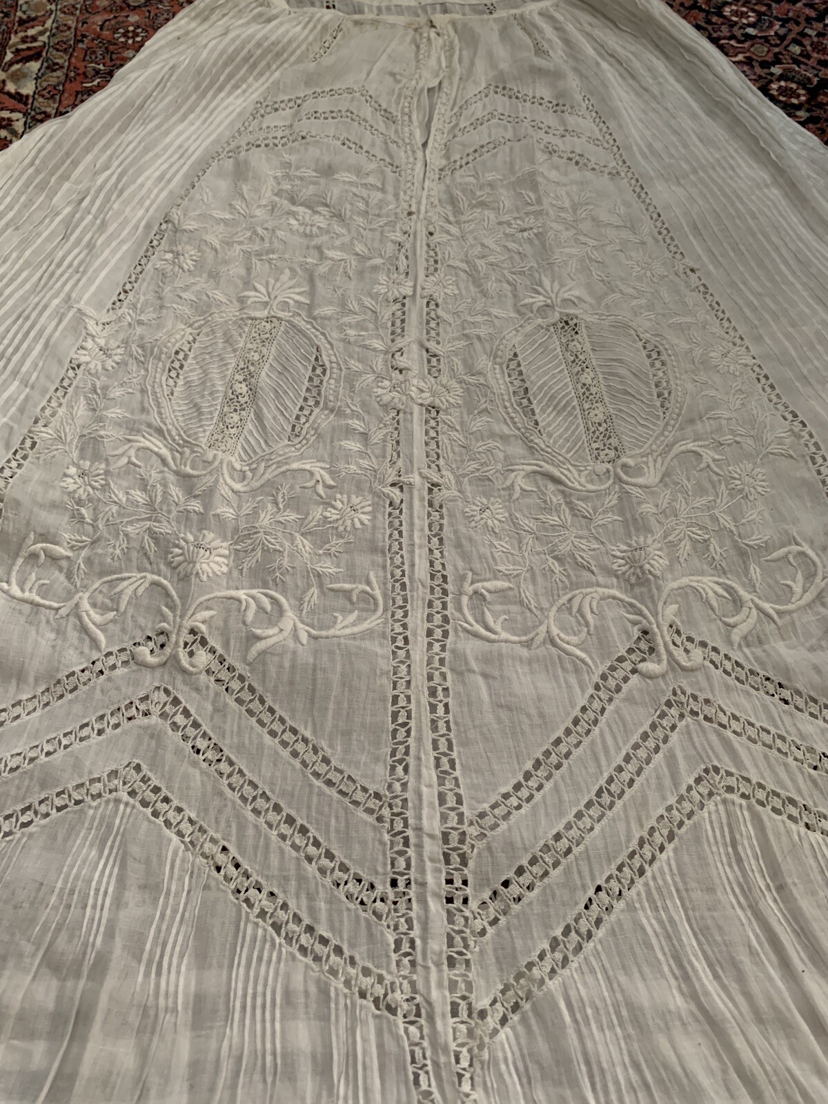 Rare 19th-Beginning of 20th Century Hand Made Lace & Embroidered Batiste Skirt