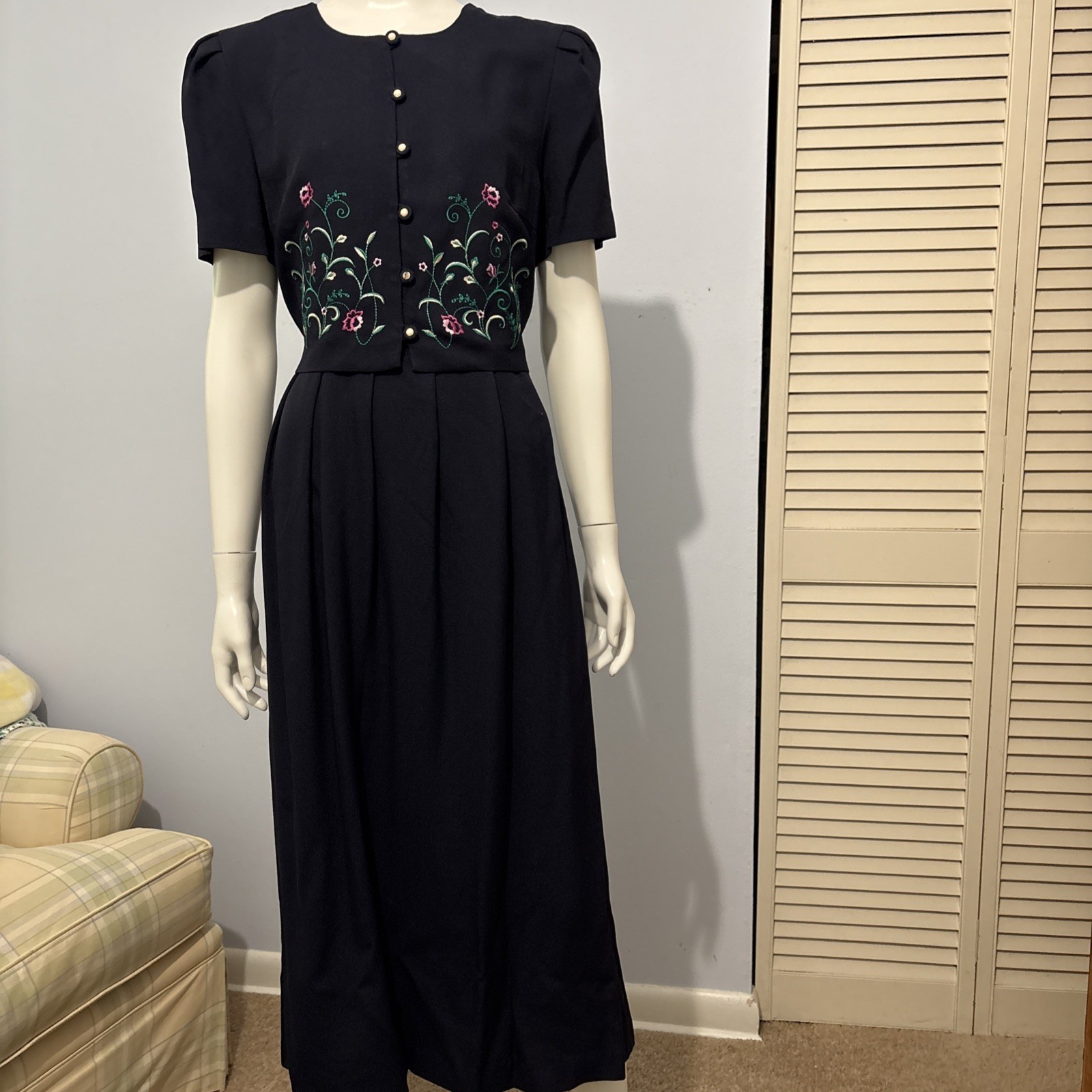 Vintage Periwinkle Navy Dress Embroidered Flowers Midi Zip Ties In Back Sz 10P
