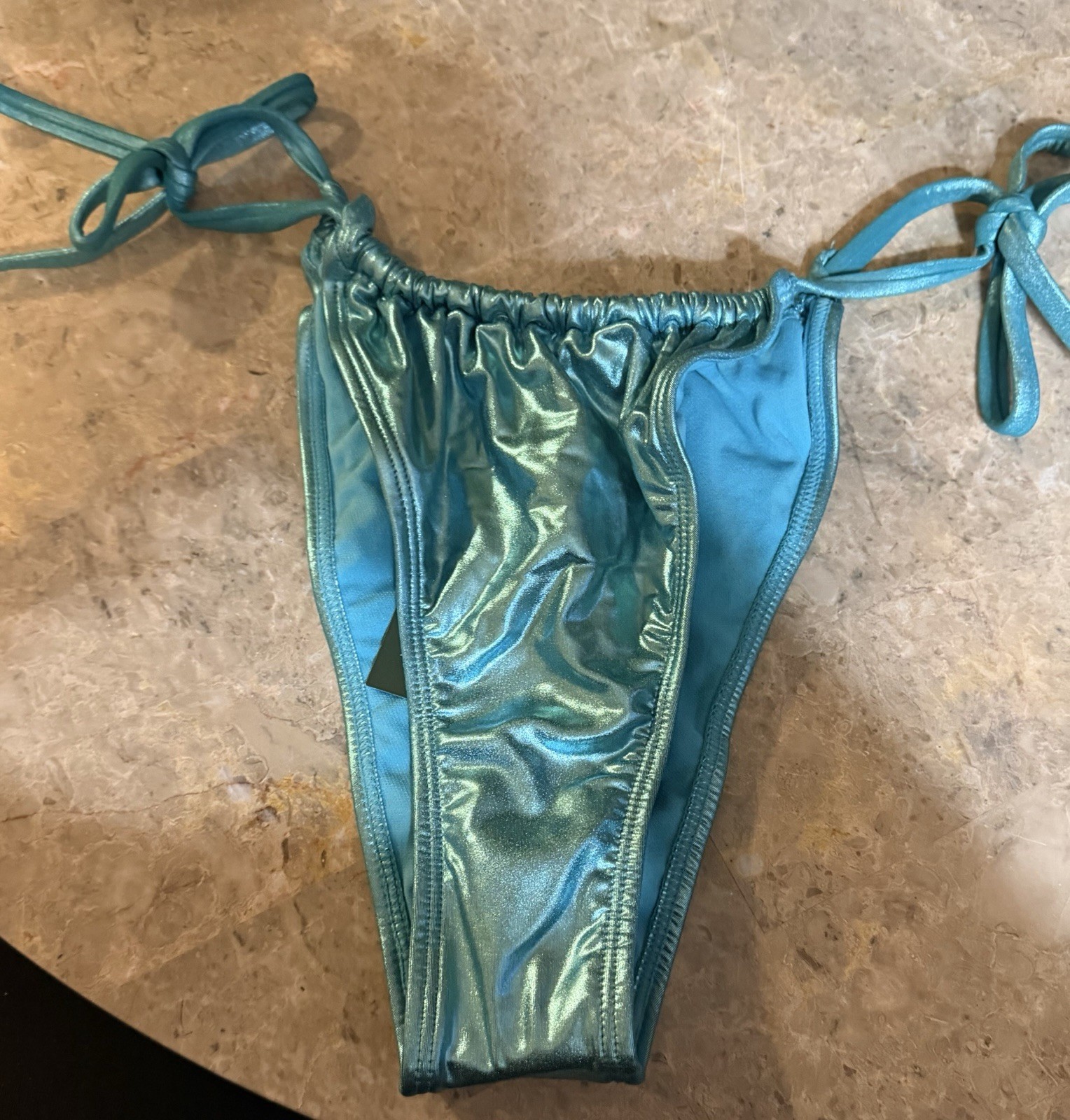 VINTAGE WILD FABLE SWIM BOTTOMS ! MEDIUM. BLUE SHINE