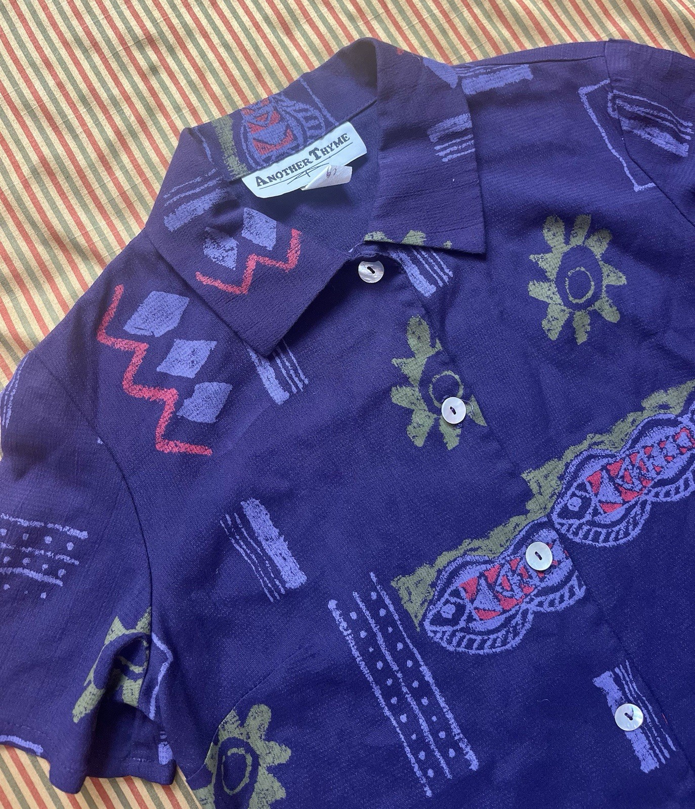 Vintage Another Thyme Purple Blouse Rayon Acetate Art Deco Fish Print 80s USA S