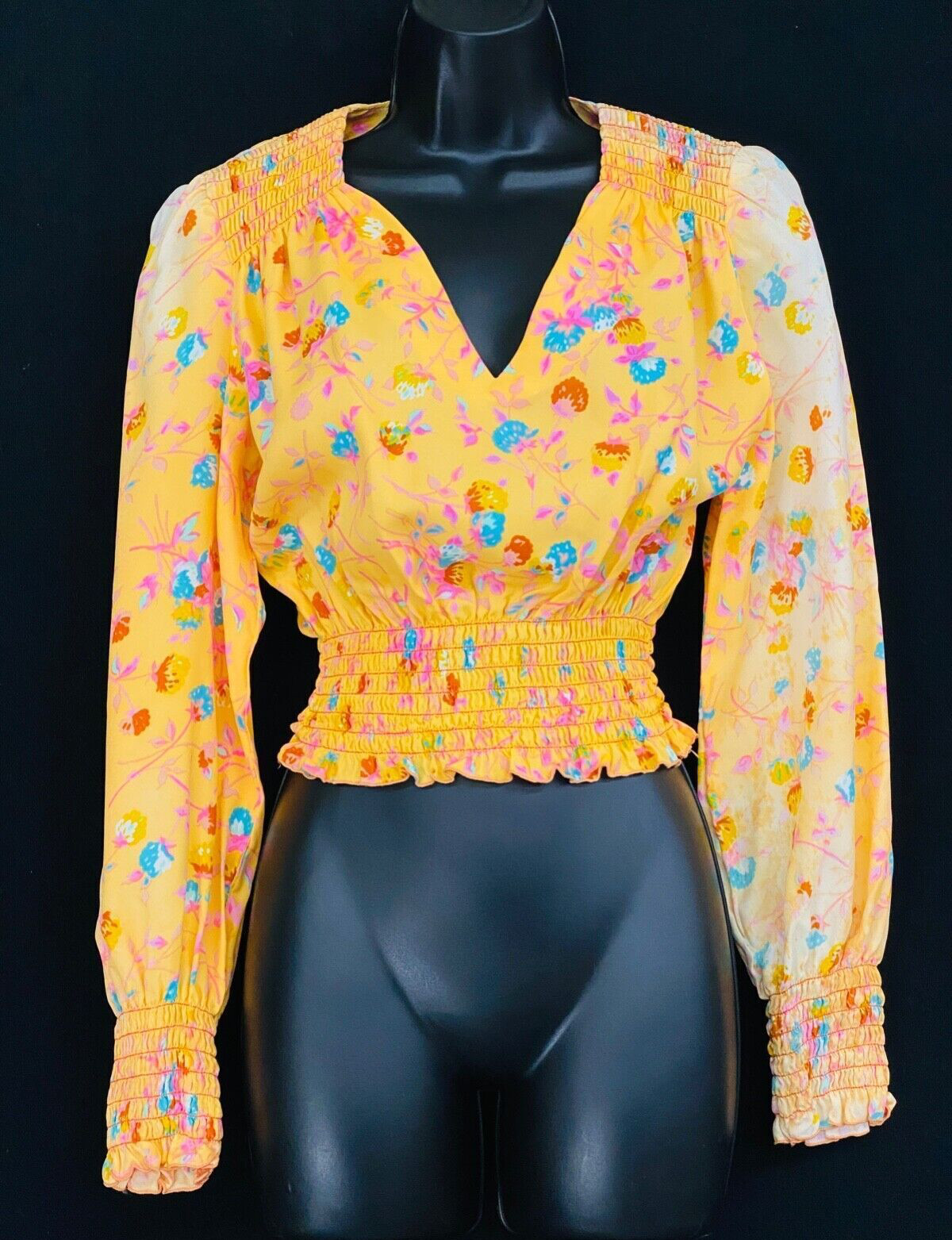 Vintage 1970s yellow floral crop top blouse, smocking stretch boho long sleeve