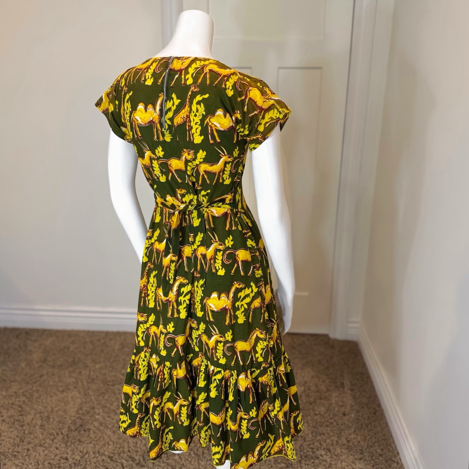 Vintage 1940’s SAFARI PRINT COTTON DRESS S Belted Skirt Ruffle Tiki Animal Print