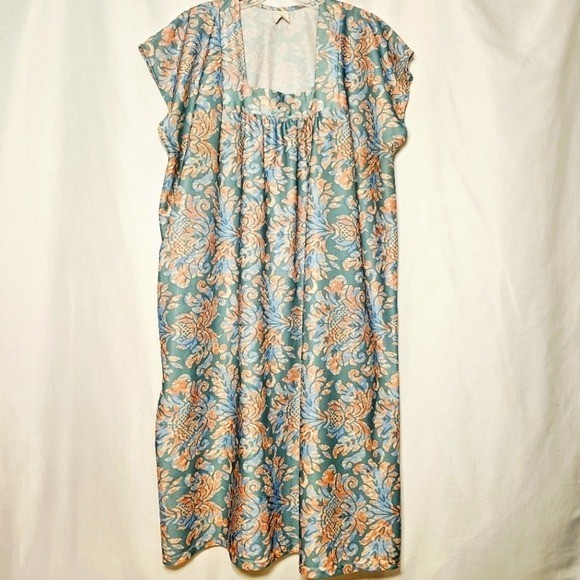 Vintage Lady Lindsay Polyester Duster House Dress Blues Pinks Teal Size Medium