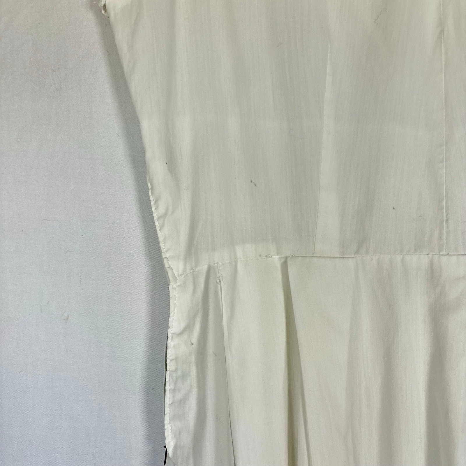 Vintage 1950s White Cotton Day Dress Crochet Trim Pleated Skirt Side Metal Zip