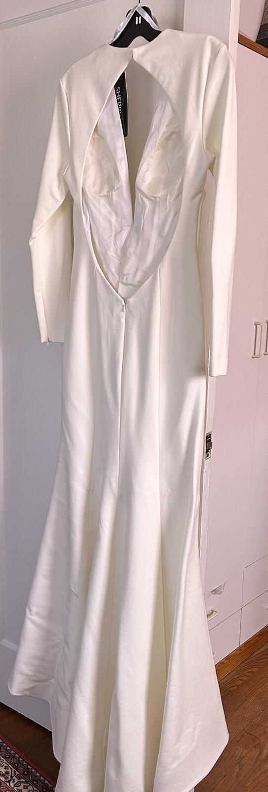 NEW WITH TAGS Elegant Sherri Hill 50309 Long Sleeve Ivory Wedding Gown Sz 6