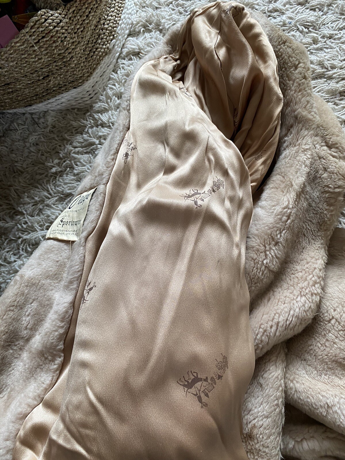 Vintage Coat Imperial Ollegro Tan Beige Faux Fur Mid Length Medium (JK) Womens