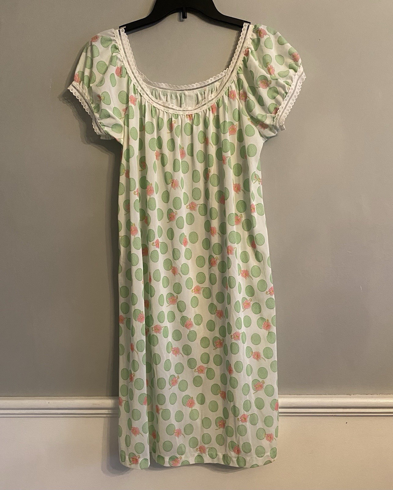 Vintage Nylon & Lace Babydoll Nightgown Size XL Nightie Lingerie Green and Pink