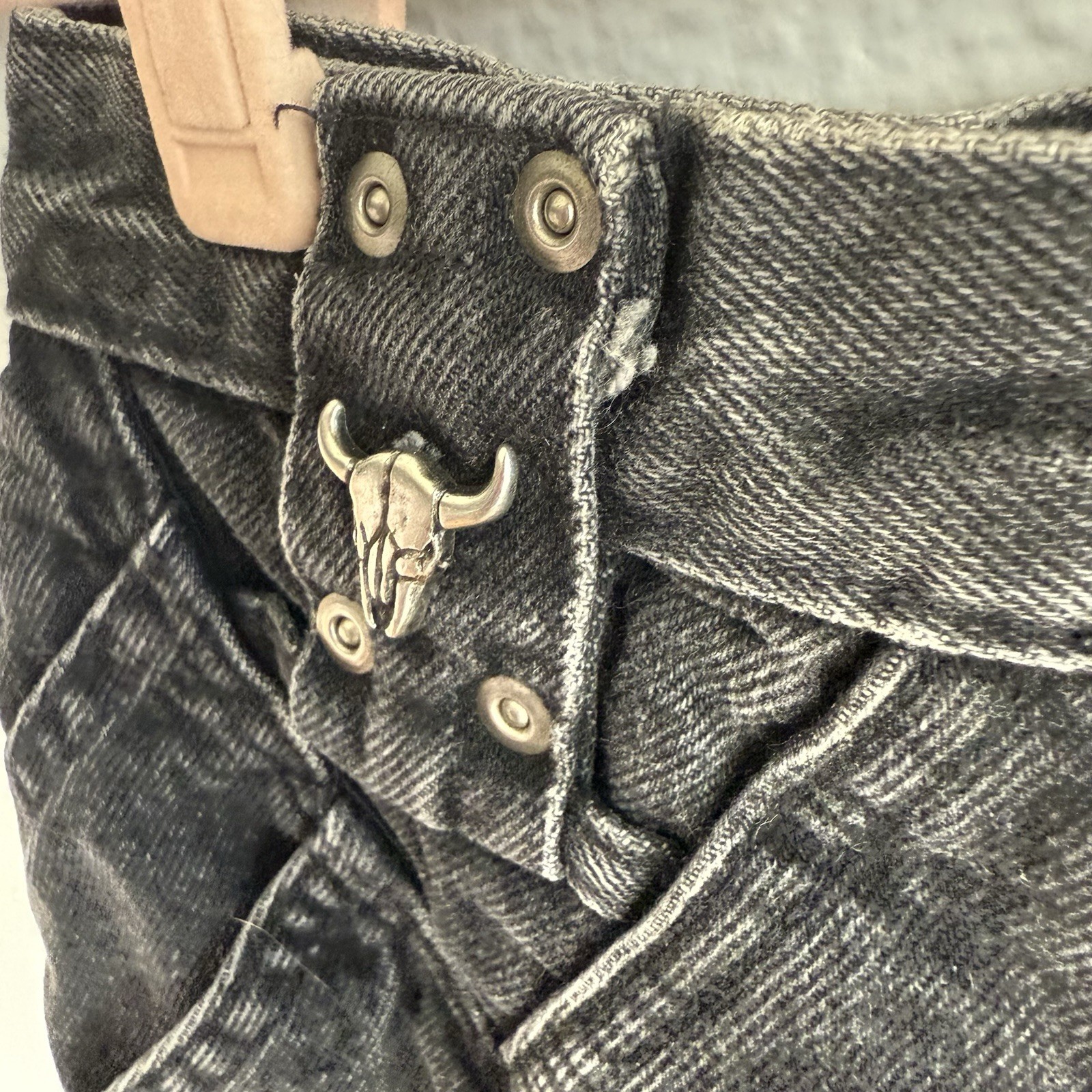 Vintage Retro Roper High Rise Western Black Bull Steer Shorts 24″ Sz 3/4 Jorts