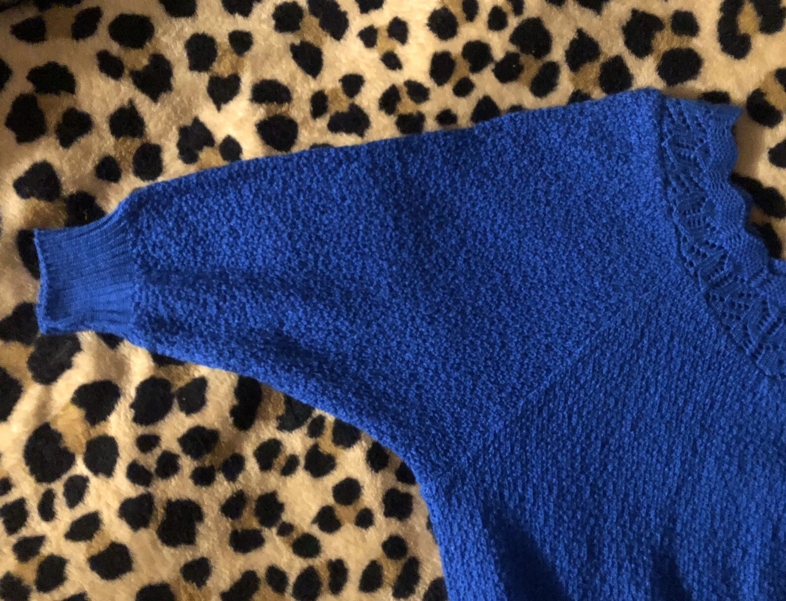 vintage ADELE KNITWEAR royal blue Sweater TOP