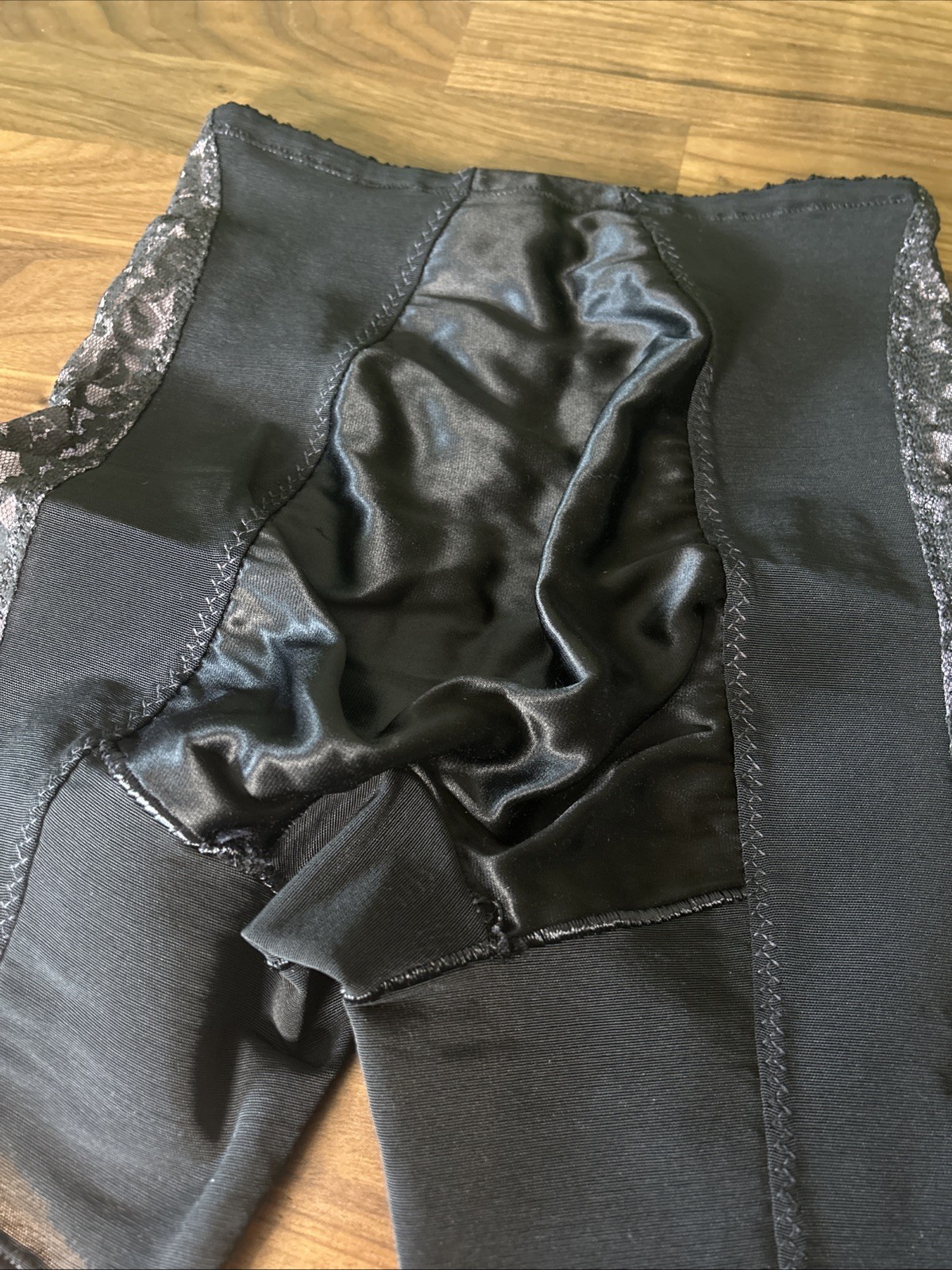 Vtg BIEN JOLIE SZ4 Nylon Lace Satin Garter Panty Shaper Pinup USA Sheer Joy RARE