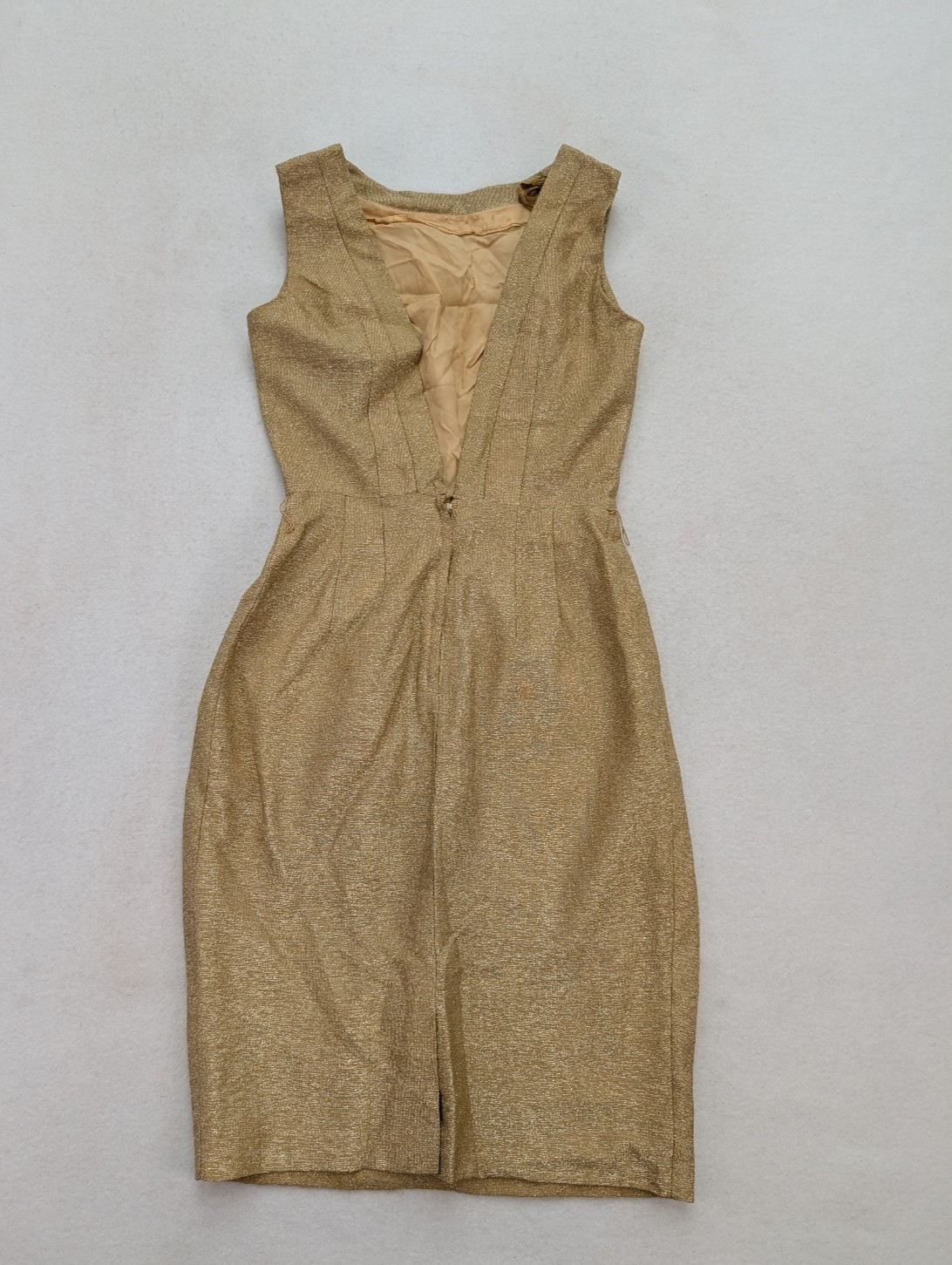 Vintage Women’s Dress Size S Metallic Gold Shimmer Party Cocktail Wiggle Sheath