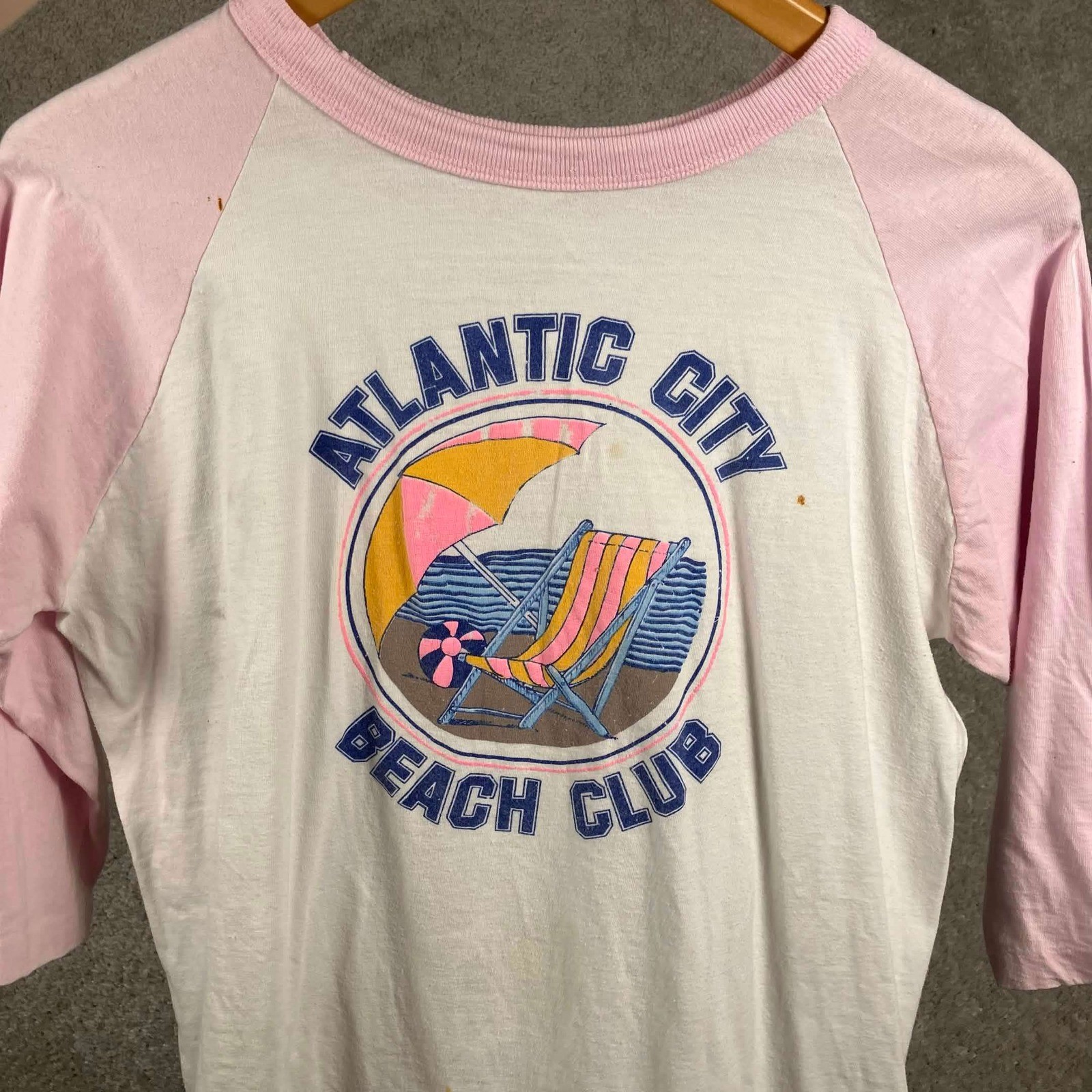 Vintage 70s Atlantic City Beach Club Raglan Shirt Pink White Graphic 3/4 Sleeve