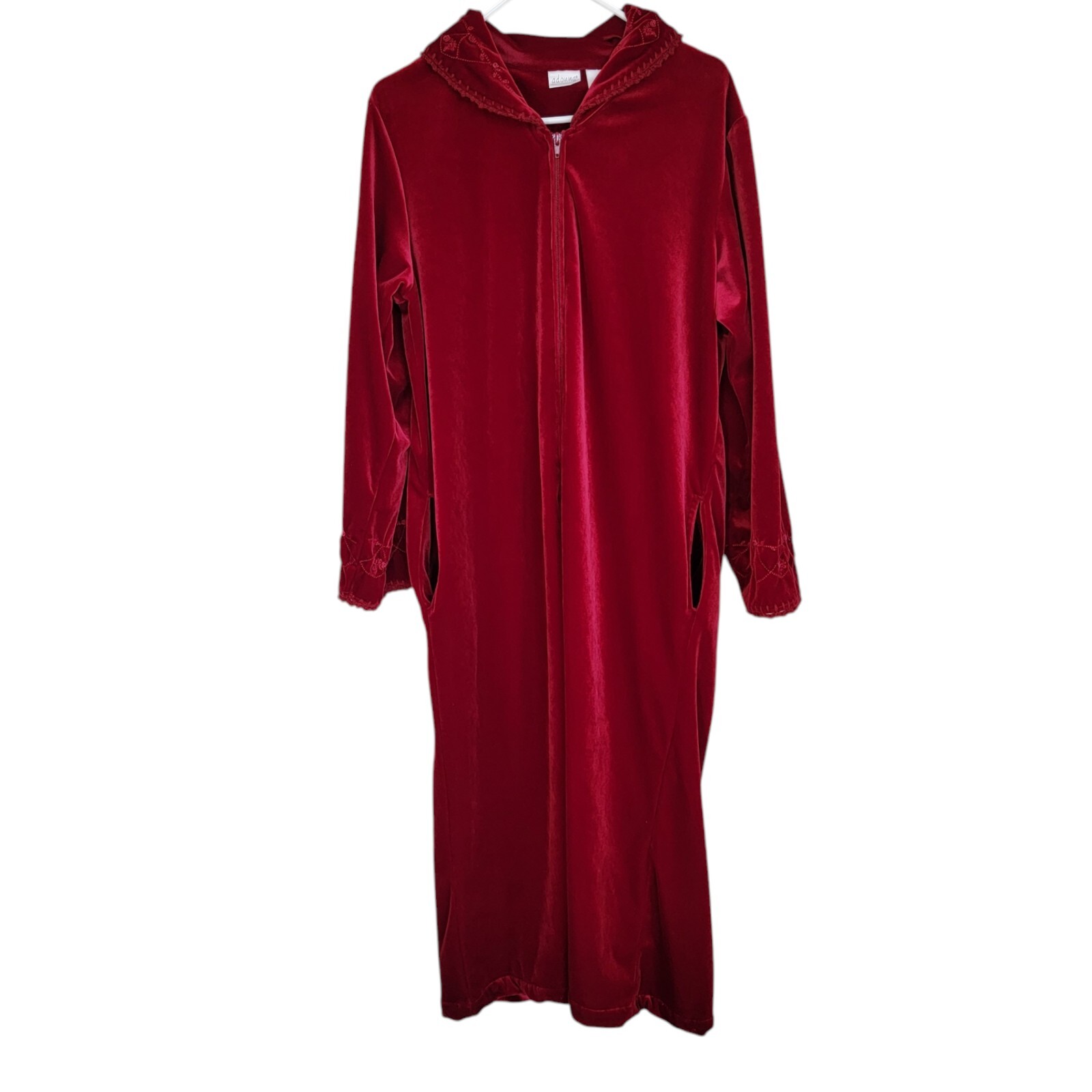 Adonna Vintage Red Velvet Gown M Front Zipper Long Sleeve Relaxed Cozy