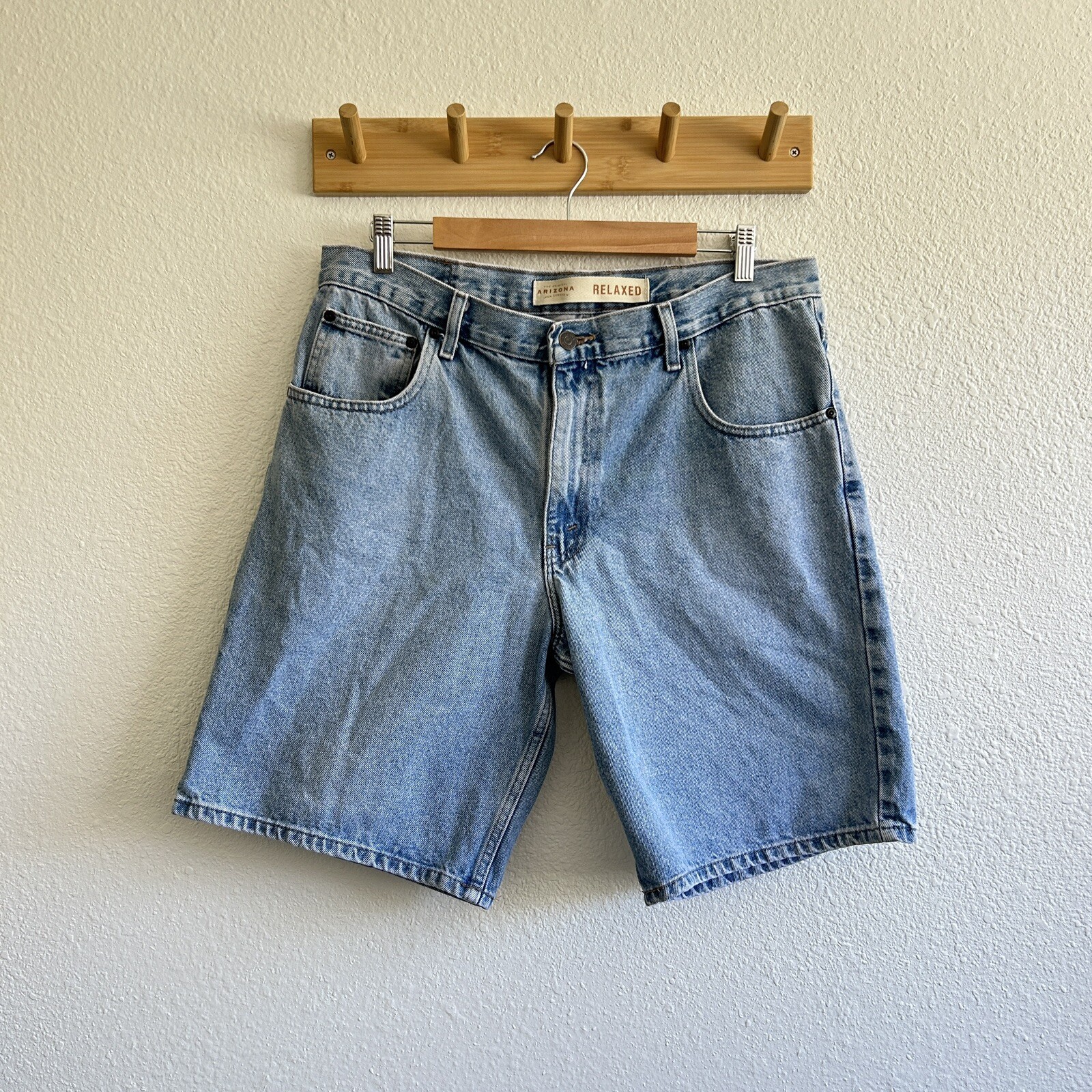 Arizona jean company relaxed fit denim Jorts/shorts – Size 36