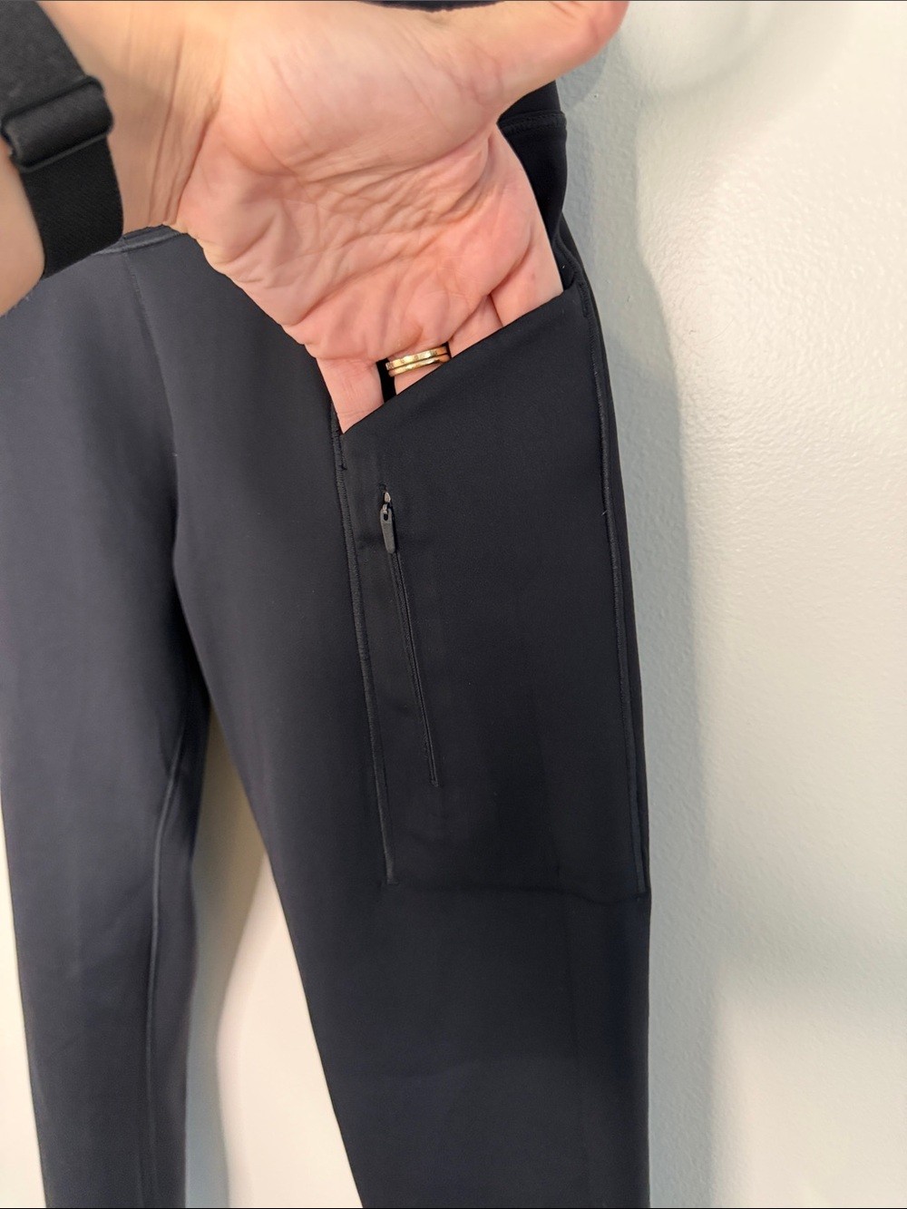 Nike NWT Women’s Go Firm-Support High-Waisted 7/8 Leggings Running Black Medium