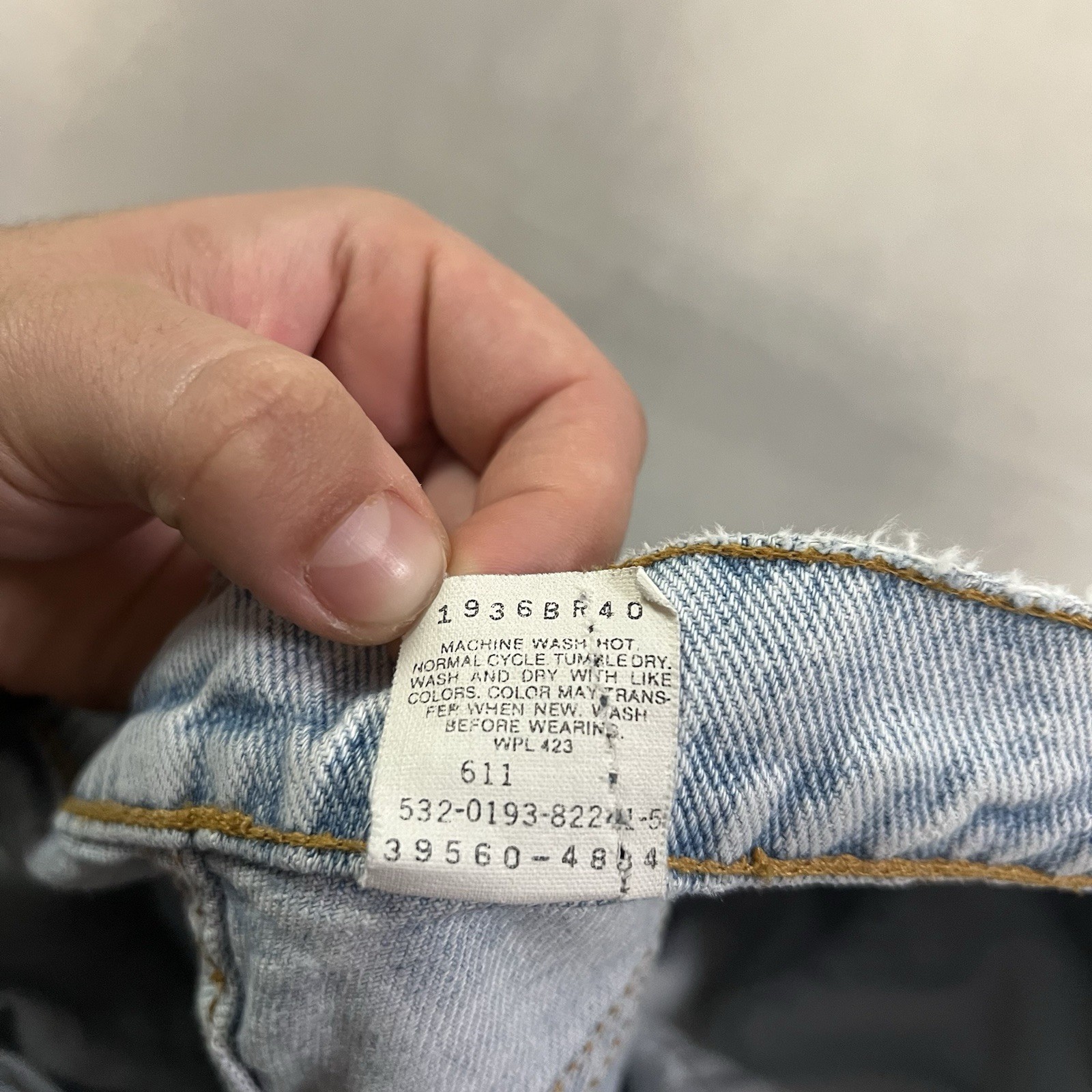 Vintage Levi’s 532 Denim Blue Jean Shorts Women’s Size 34 10” Inseam Light Wash
