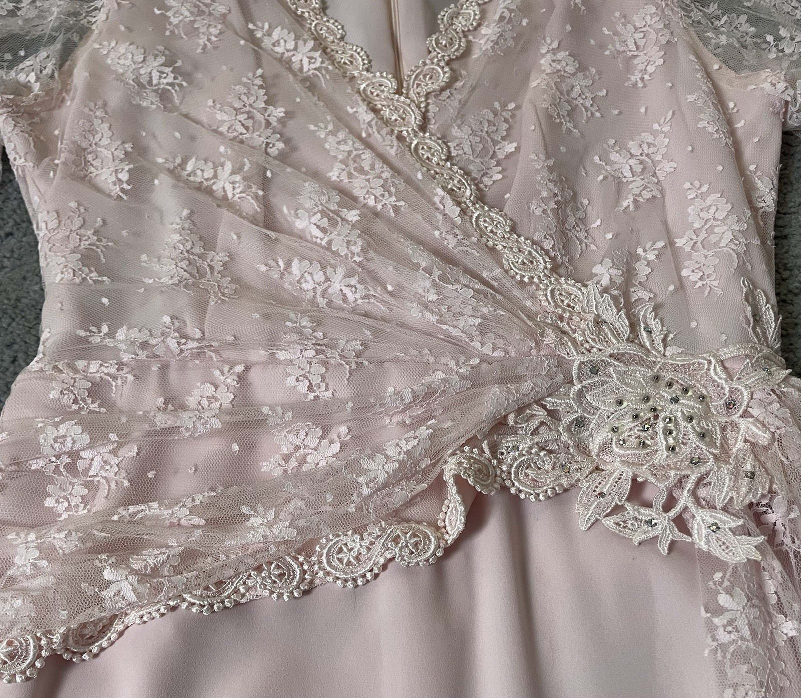 70s Embroidered Floral Lace Midi Dress Sz 15/16 Pink Flutter Sleeve Cocktail