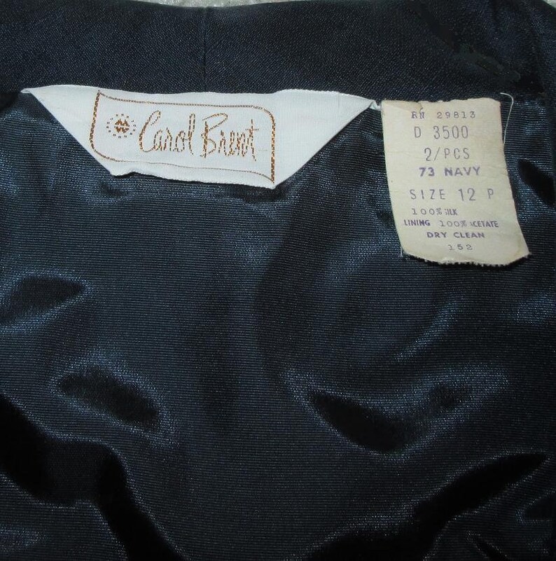 vintage 1960s Navy Silk Suit By Carol Brent – Size 12P – NOS