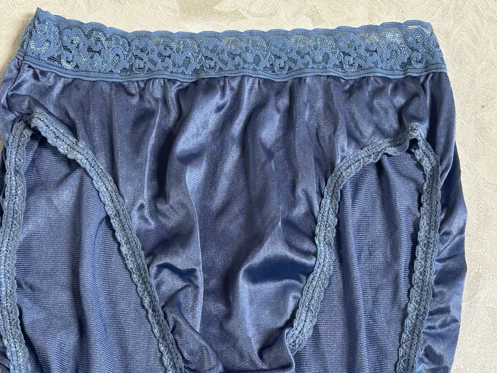 Vtg HANES Silky Satin Hi-Waist French Hi-Cut Wide Lace Band Size 6 Blue Panties
