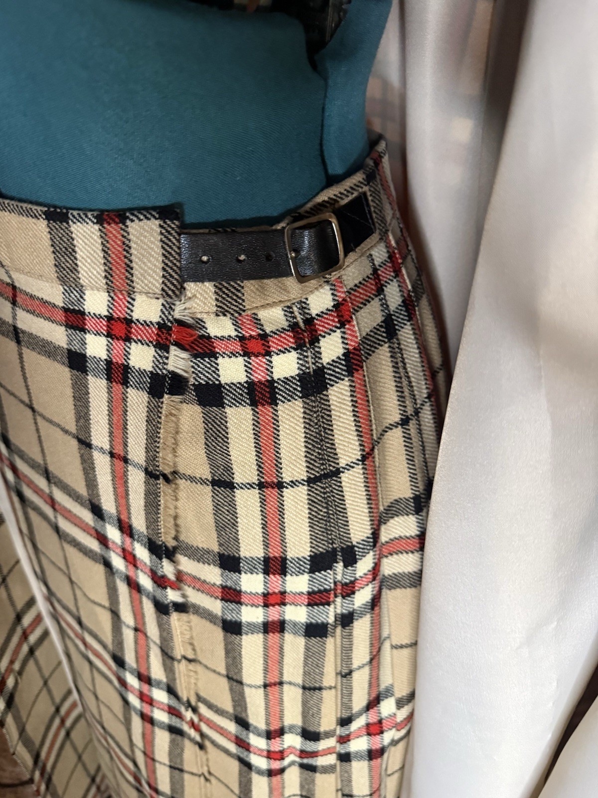Vintage Women’s UK Made Nova Check Wool Cape Coat Skirt Suit UK14/US12