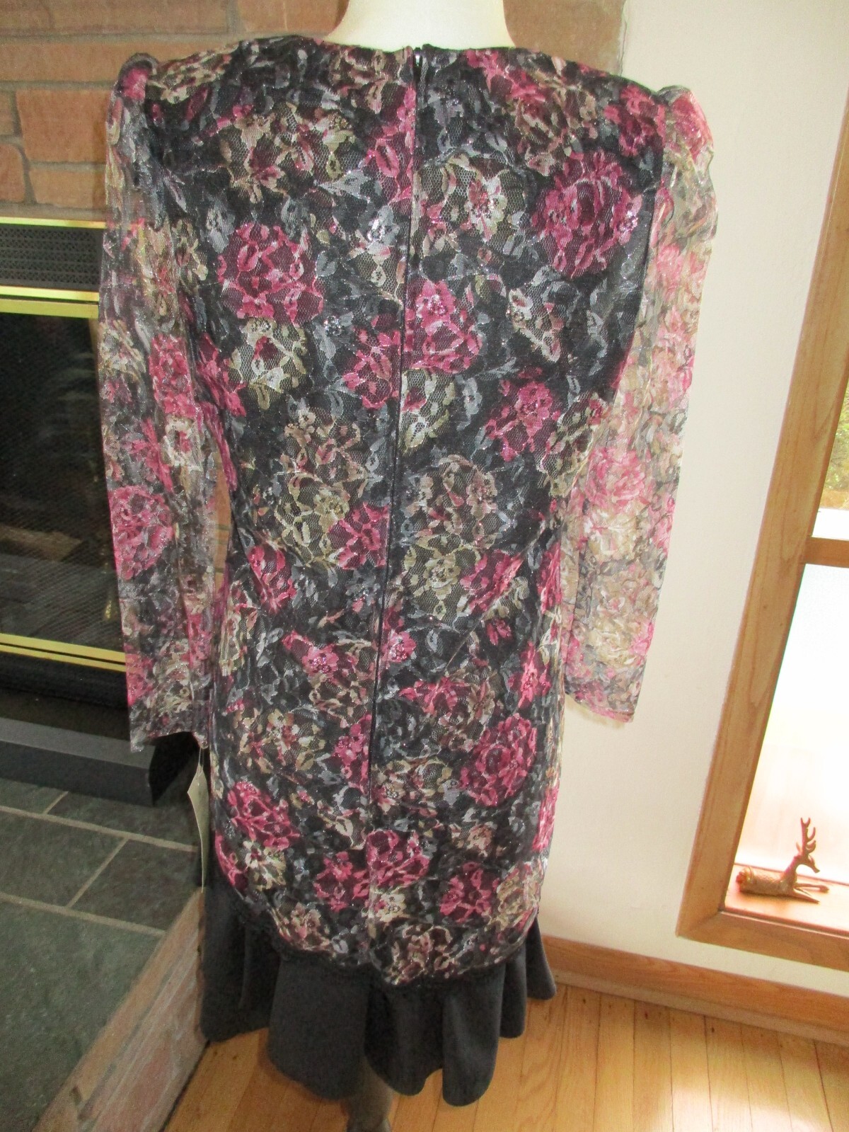 NWT 80s Prom Dress Vintage Shiny Metallic Gold Floral Lace Black Dress size 6 P