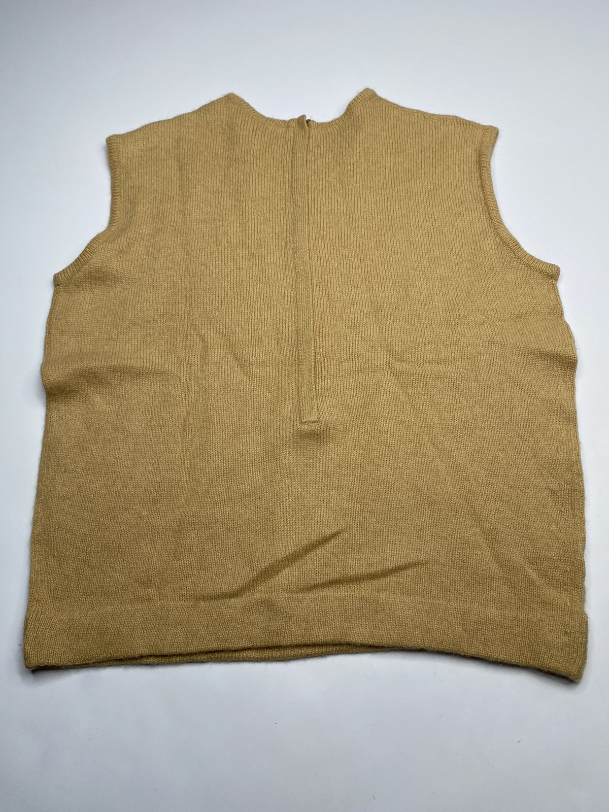 Vintage 60s The Halle Bros By Hadley Sleeveless Top Size 40 S/M 100% Camel Hair