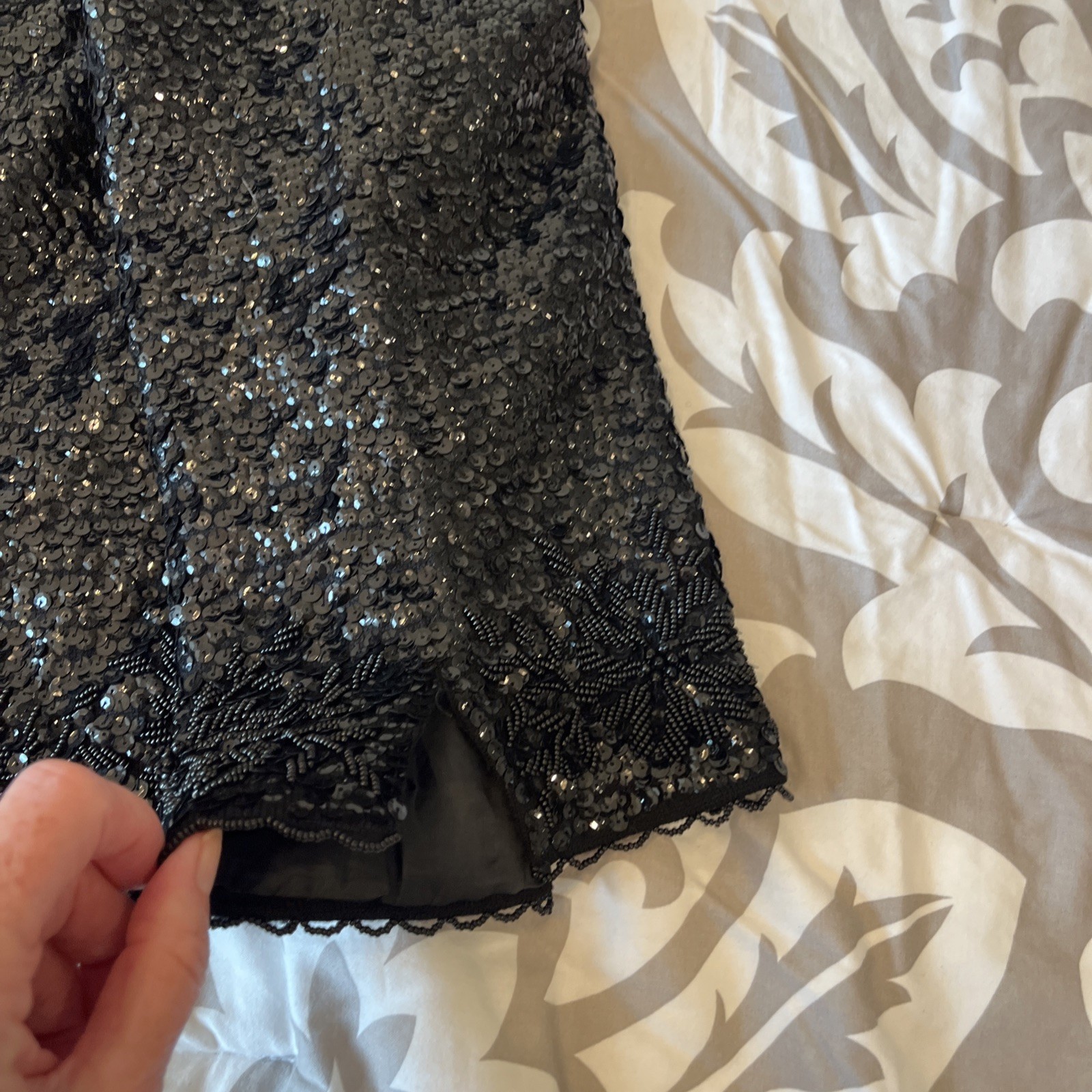 Vintage Stephen Chu Black Sequin Sleeveless Top Size medium With Beaded Flowers