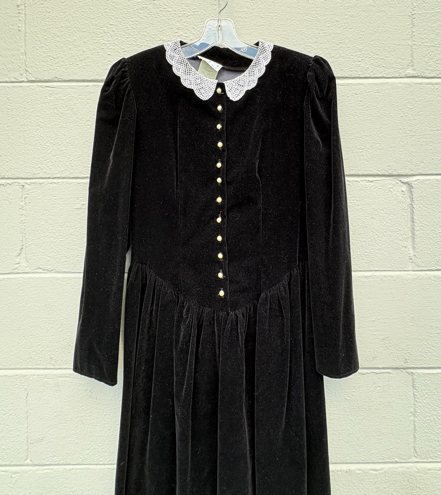 Vintage 1980’s You Too Babes Velveteen Dress Gothic Victorian Lace Collar size 5