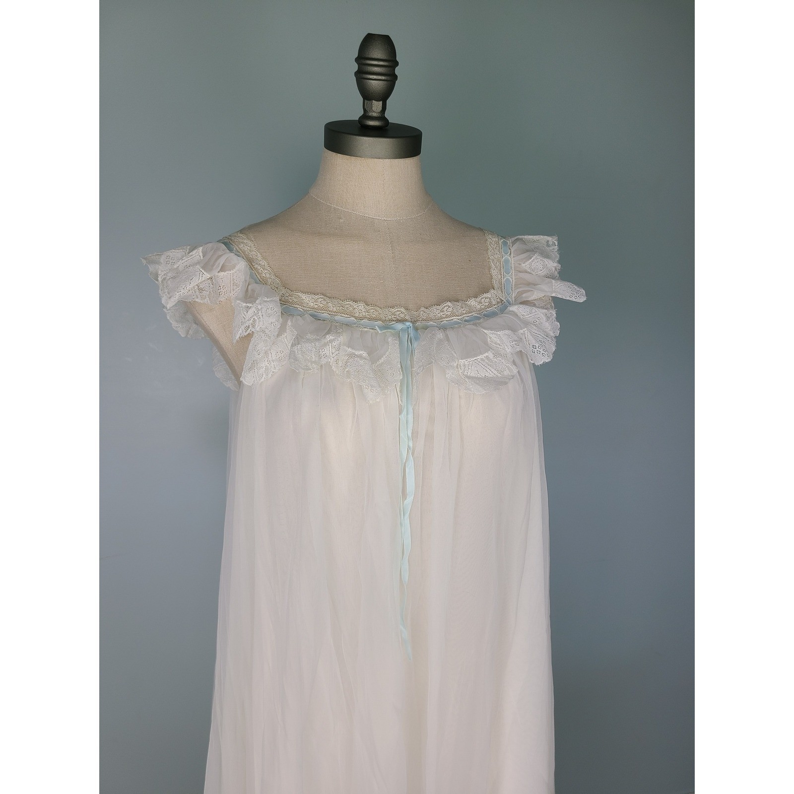 VTG Gotham Gold Stripe Peignoir Nightgown Set Ethereal Regency Coquette Bridal