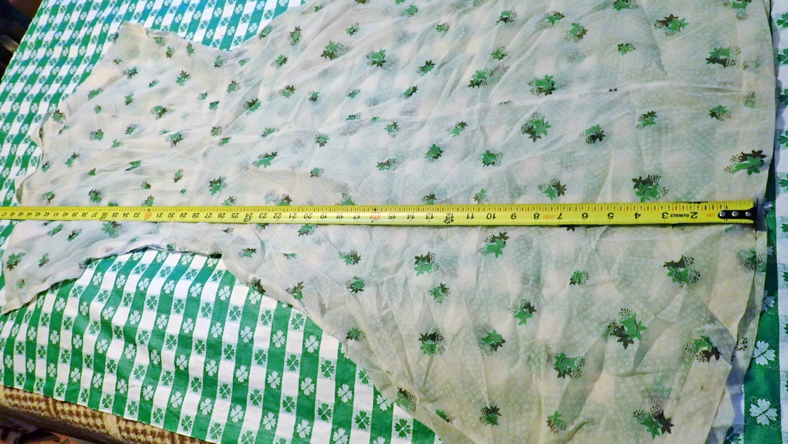 RARE Vintage 1940s 50s Floral SPIDERWEB Novelty FRENCH Sheer Nylon Dress (Read)