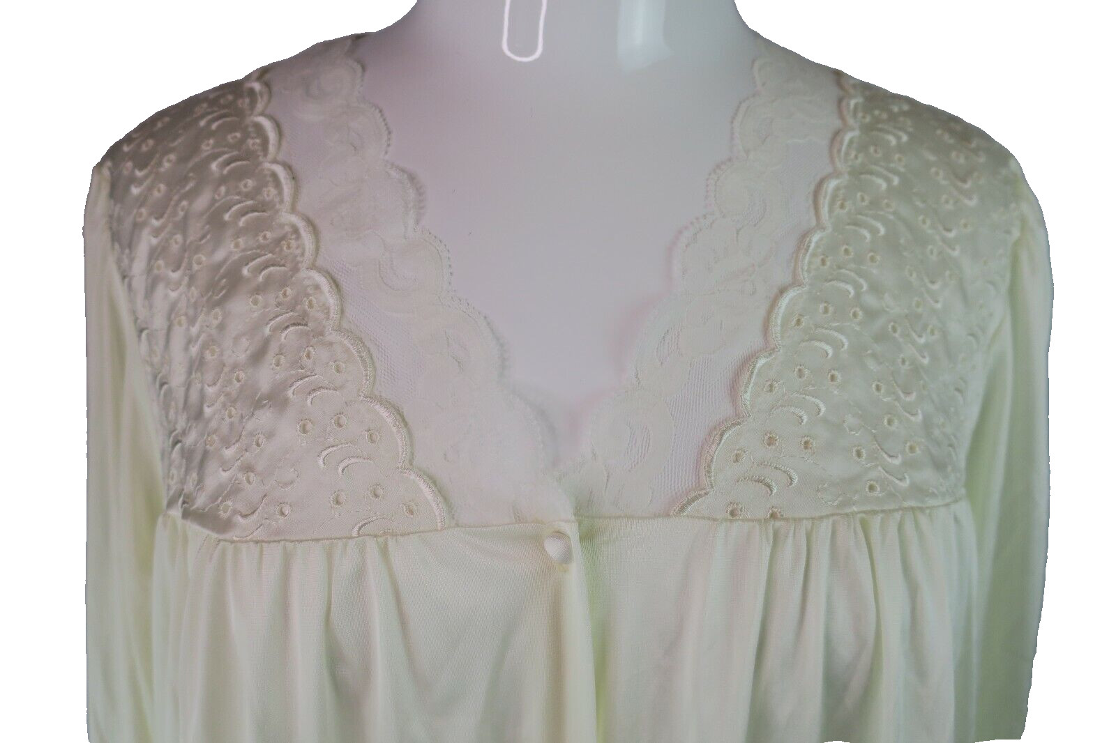 Vanity Fair Housecoat Robe Peignoir Ivory Bridal Nylon Lace Made USA VTG 80s M