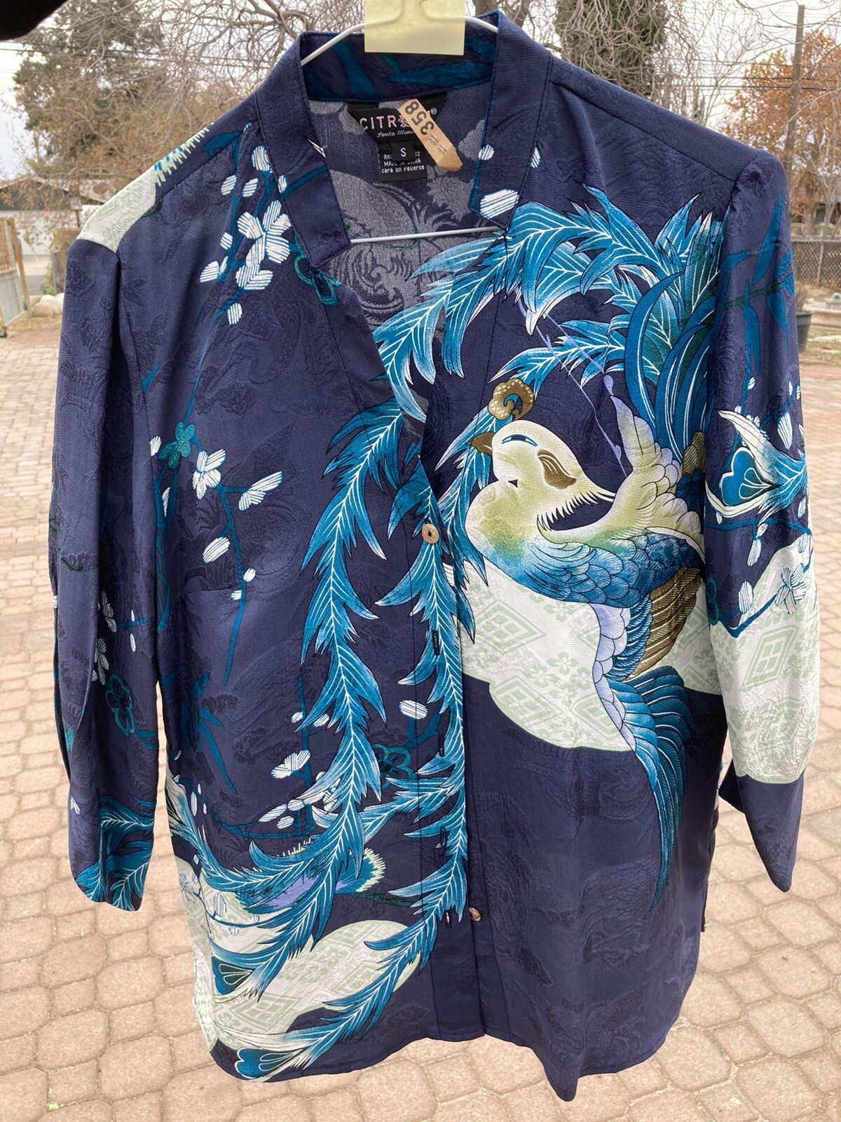 Citron Santa Monica Brand Women’s 3/4 Length sleeved silk blouse, size S