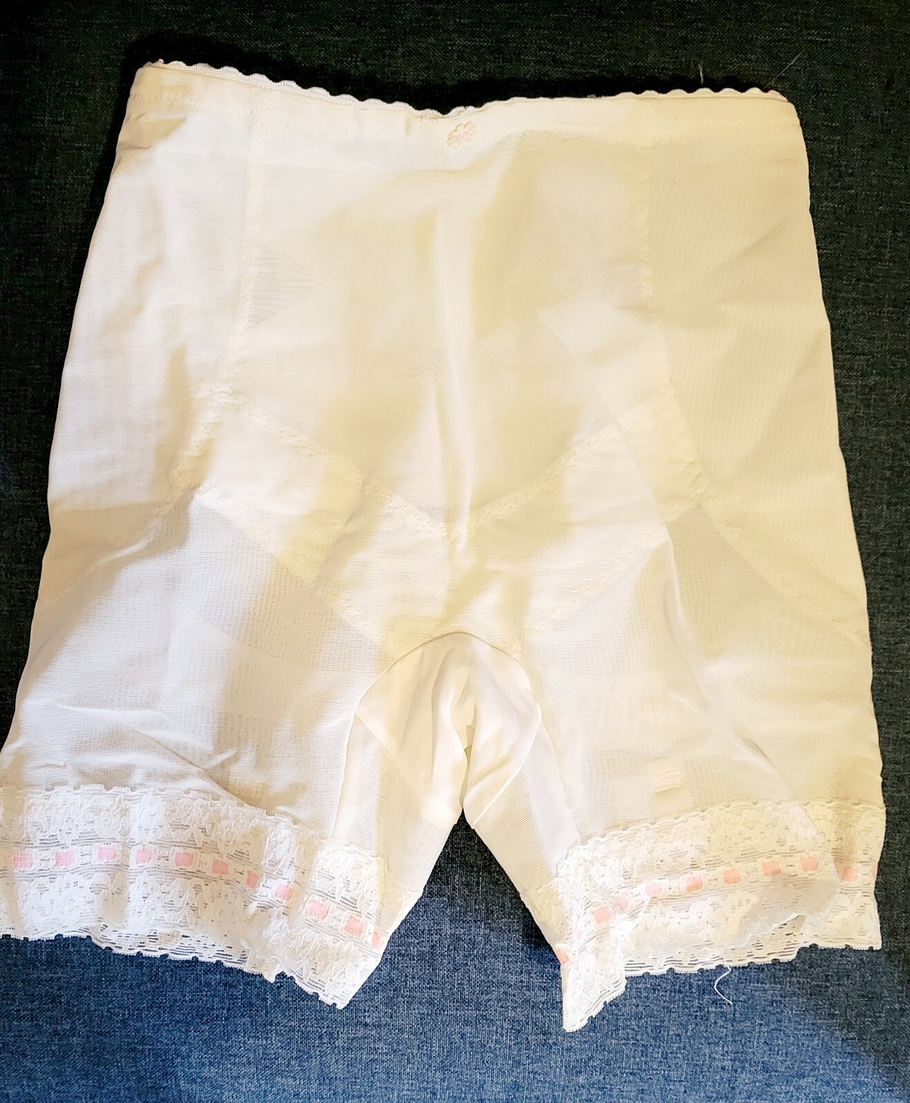 Vtg 60s Sculptress Short Panty Girdle Clips Petite Sz 0 White 24″ Boudoir PinUp