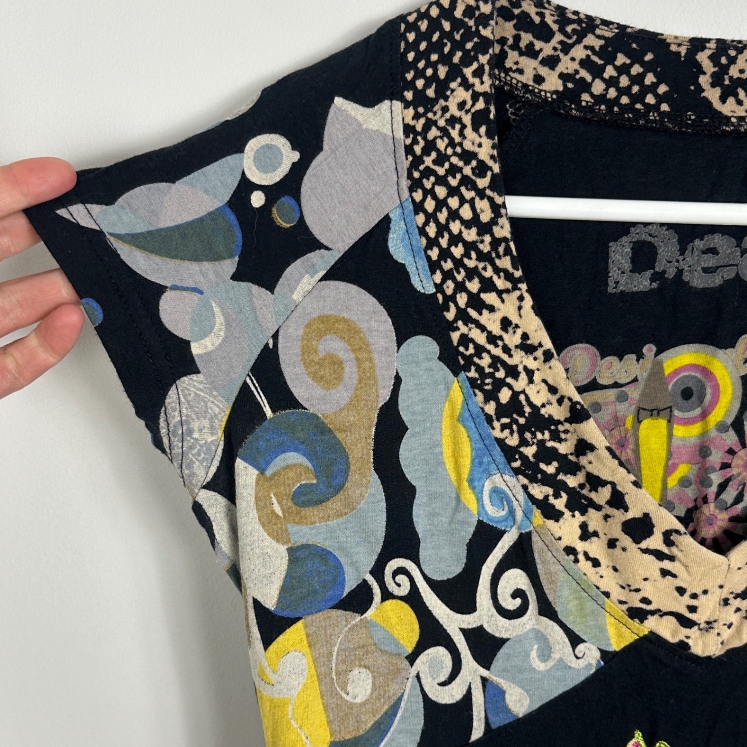 Desigual Y2K Floral Mini Dress Womens Size Large Pockets V-Neck Art Deco 11V2110