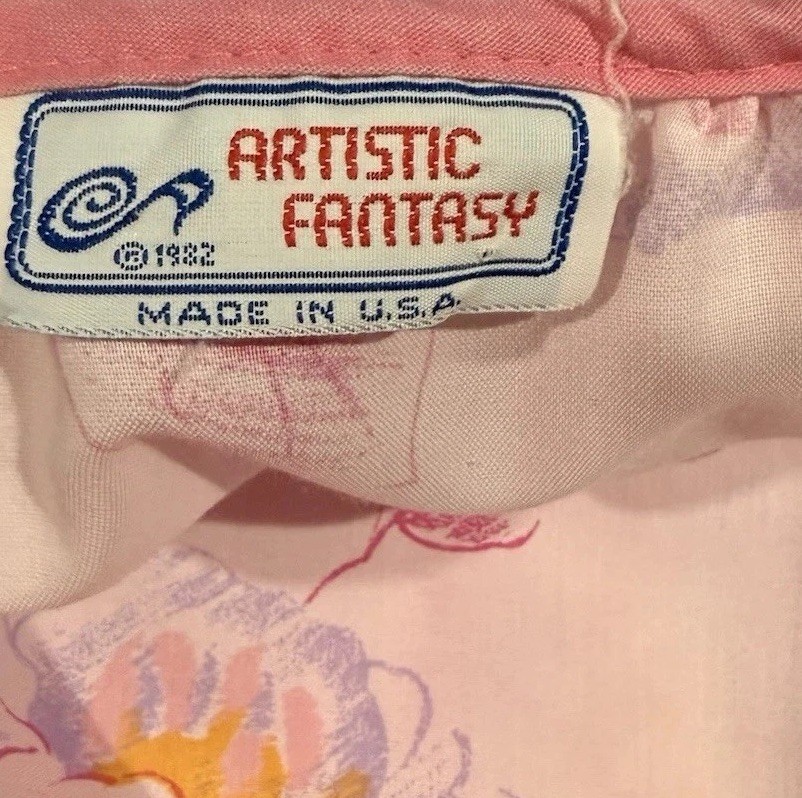 Artisitc Fantasy VTG Granny Core Short Sleeve Snap Button Nightgown Housecoat M