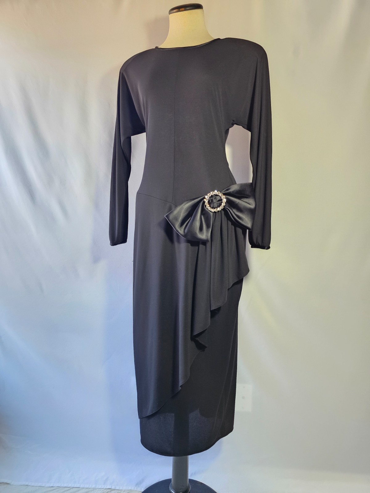Vintage Rosalind De Sherry Black Dress | Rhinestone Bow | Size 8 | NY Designer
